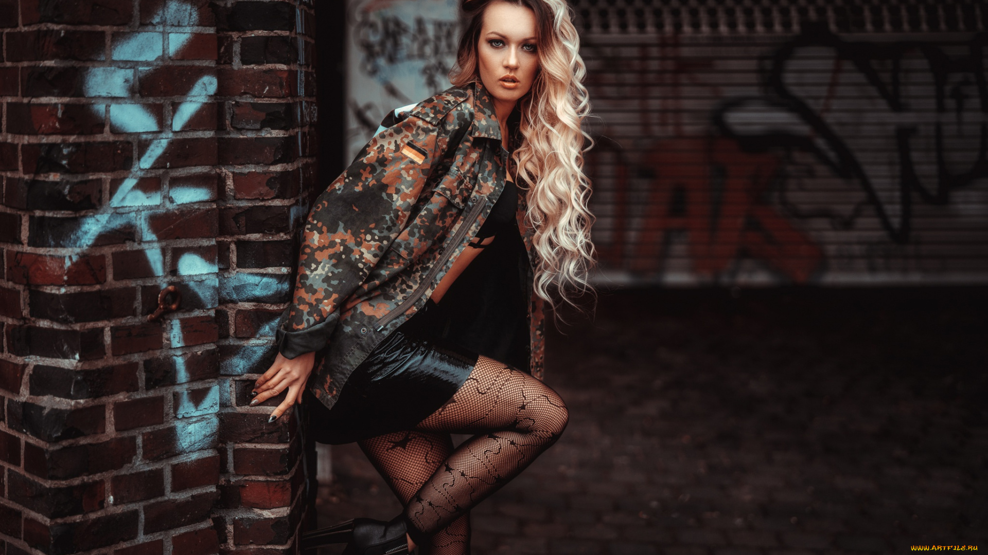 olya, alessandra, девушки, оля, алессандра, olya, alessandra, девушка, модель, блондинка, красотка, стройная, сексуальная, поза, причёска, макияж, наряд, костюм, мода, одежда, реклама