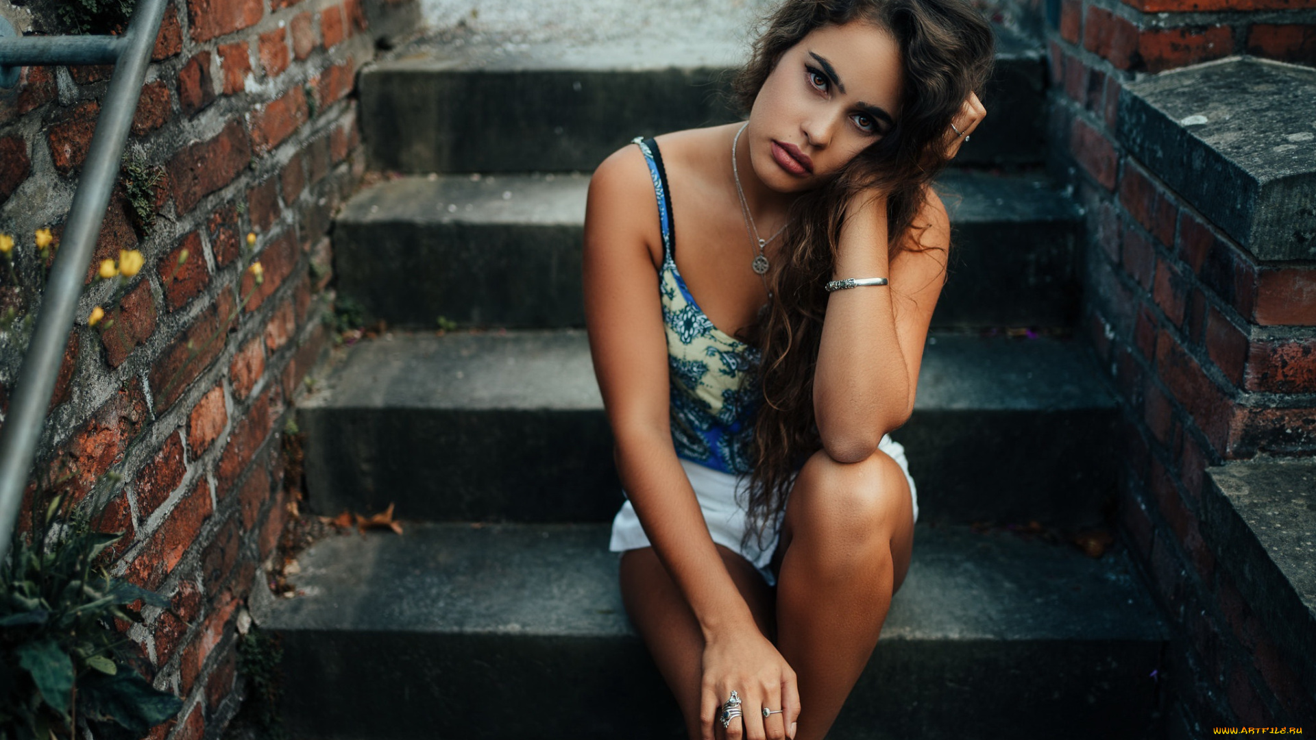 sheila, sanko, девушки, sheila, sanko, девушка, модель, брюнетка, красотка, красавица, стройная, сексуальная, поза, флирт, причёска, макияж