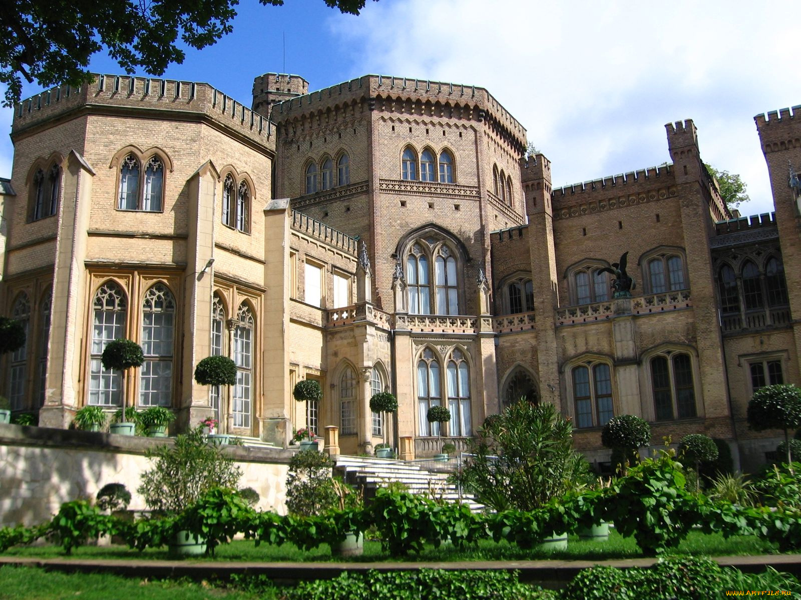 города, дворцы, замки, крепости