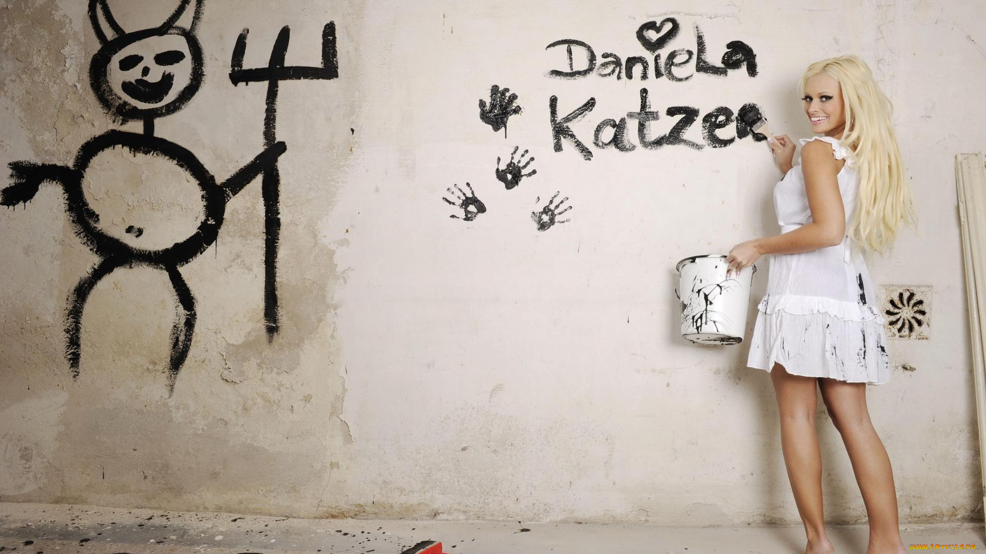 Daniela, Katzenberger, девушки