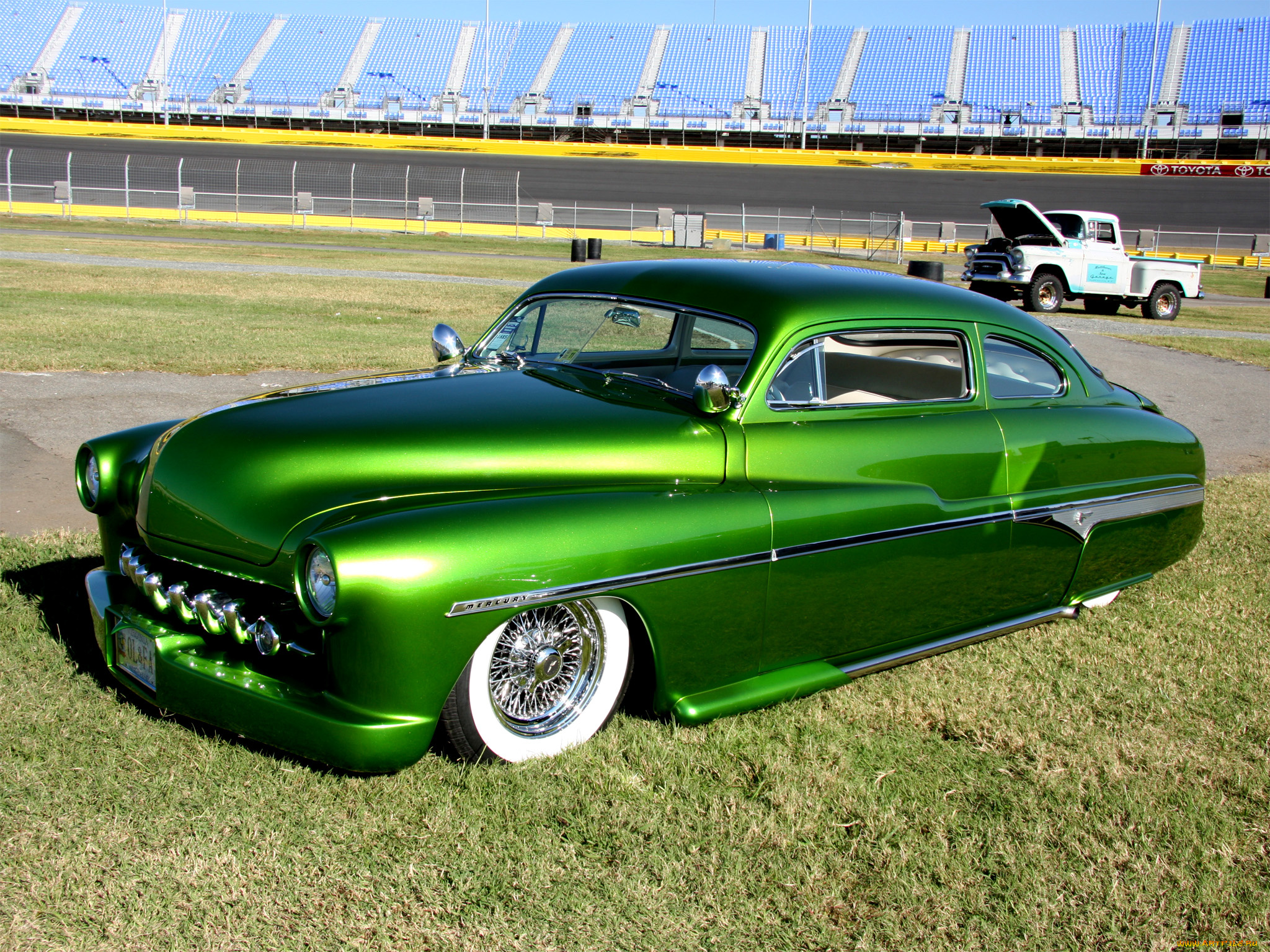 автомобили, выставки, уличные, фото