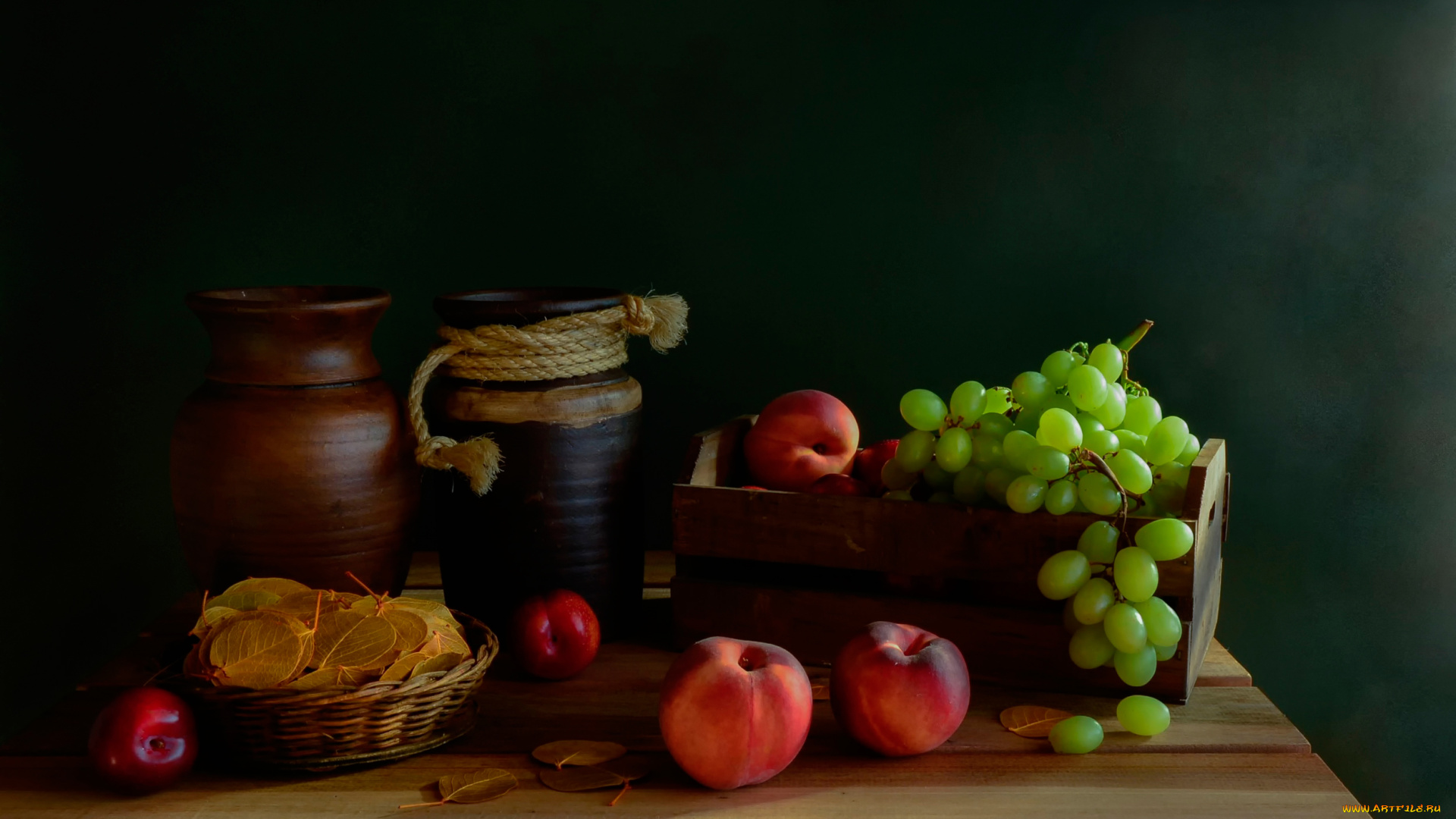 еда, натюрморт, персики, кувшин, виноград, стол