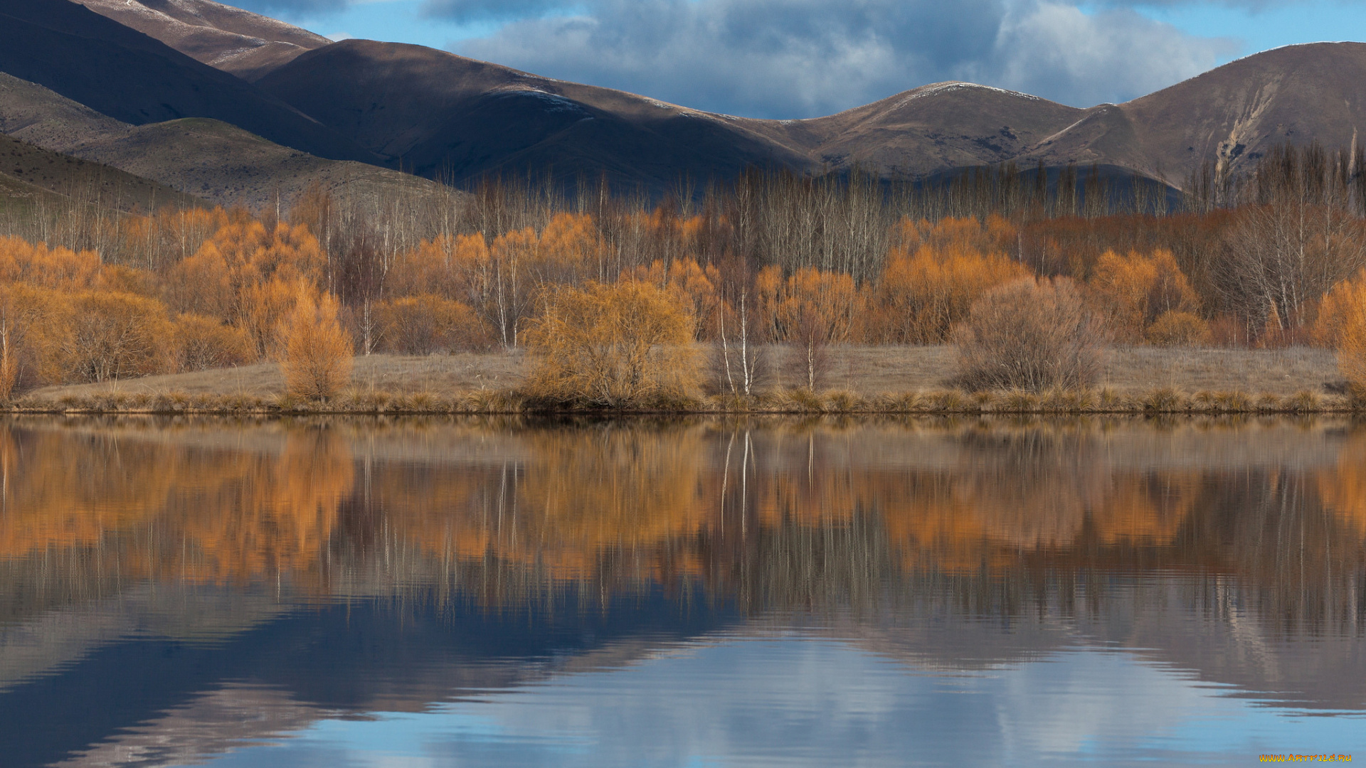 природа, реки, озера, отражение, осень, деревья, озеро, горы, облака, небо