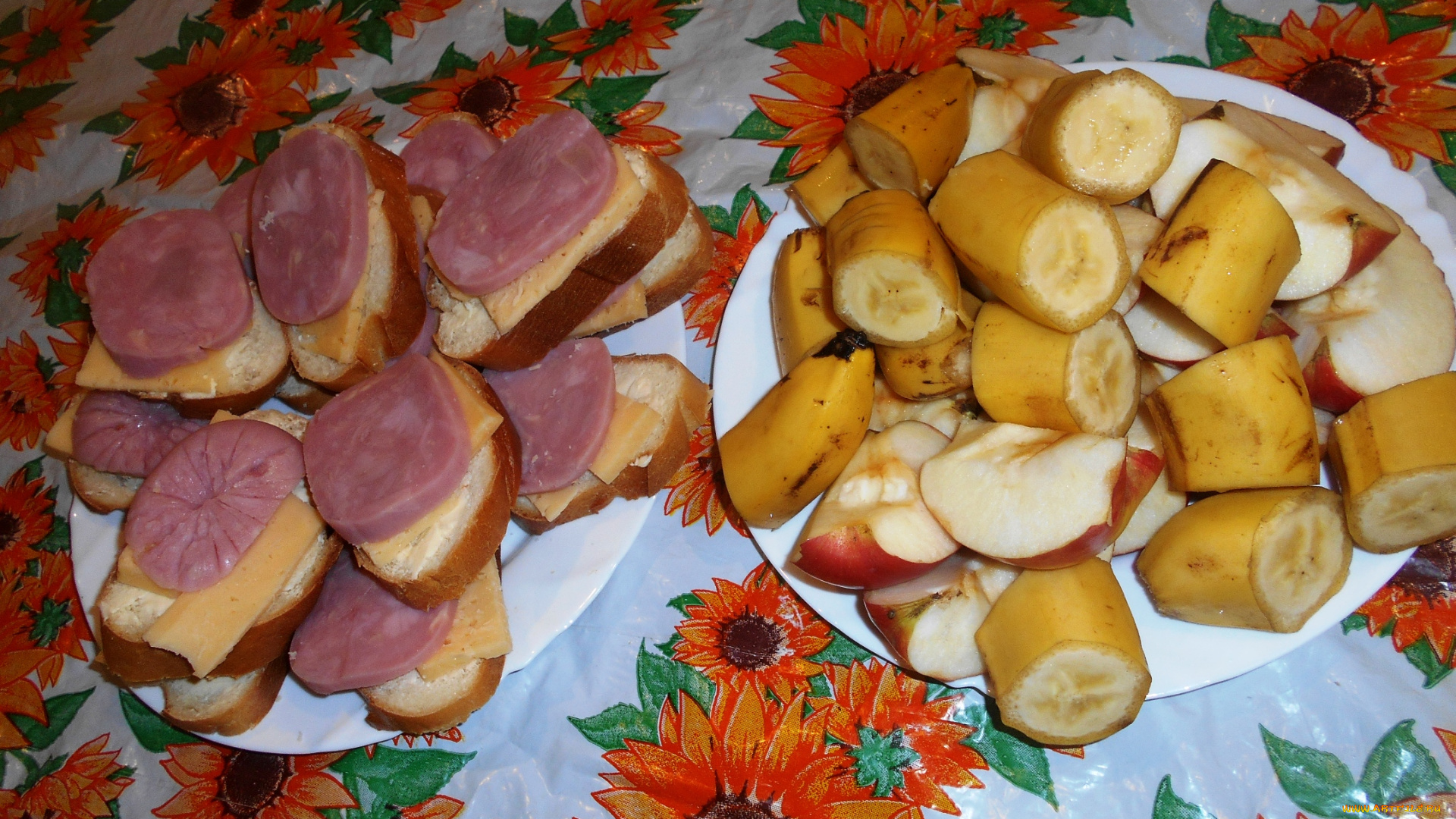 еда, бутерброды, , гамбургеры, , канапе, колбаса, хлеб, сыр, бананы, яблоки