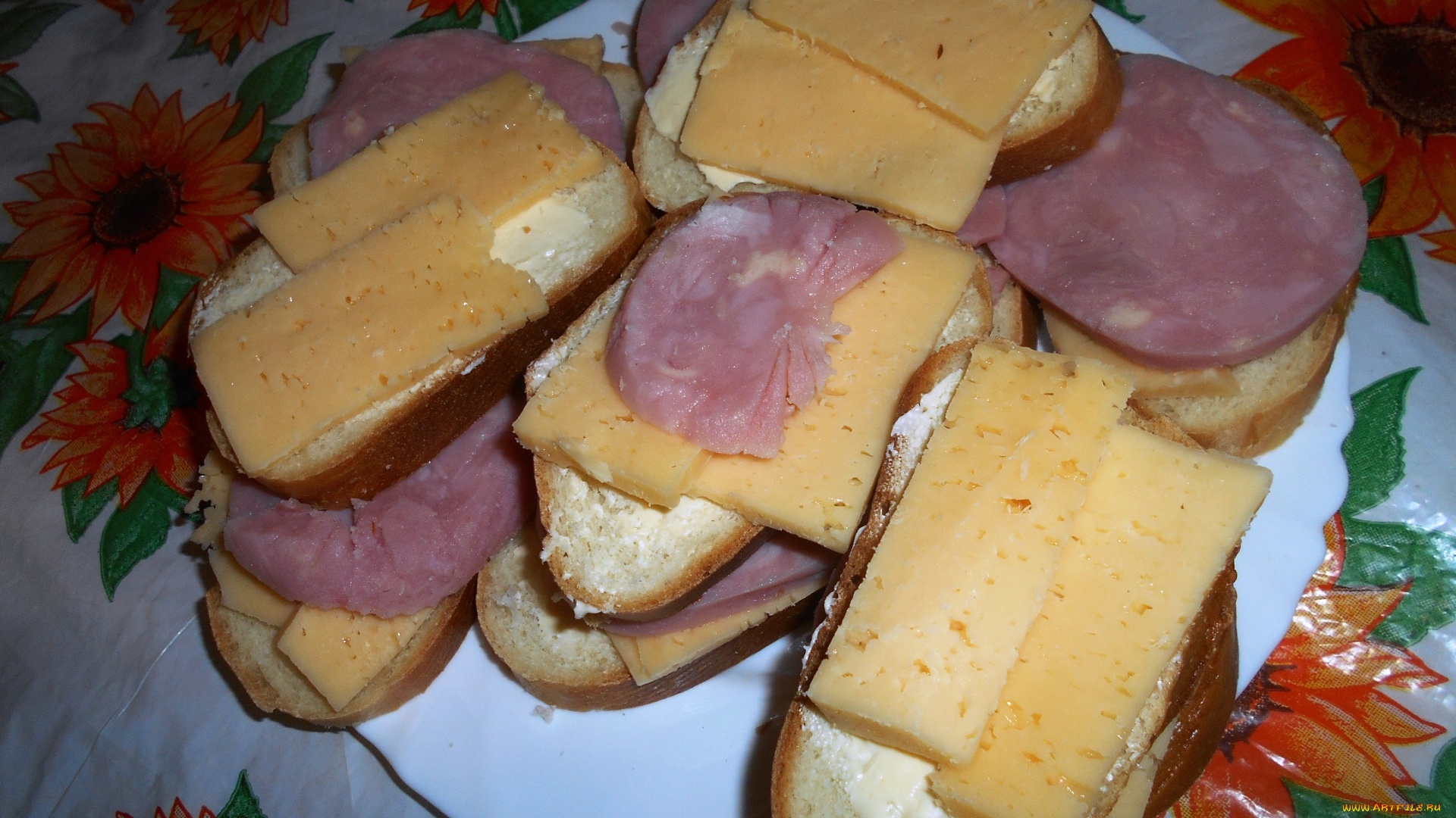 еда, бутерброды, , гамбургеры, , канапе, колбаса, хлеб, сыр