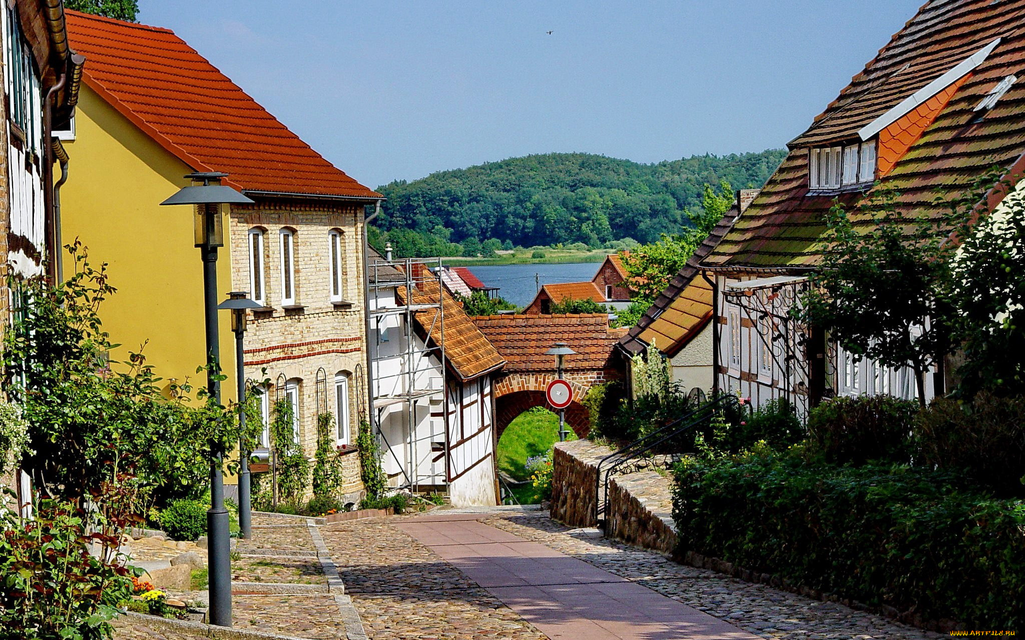 города, -, улицы, , площади, , набережные, улица