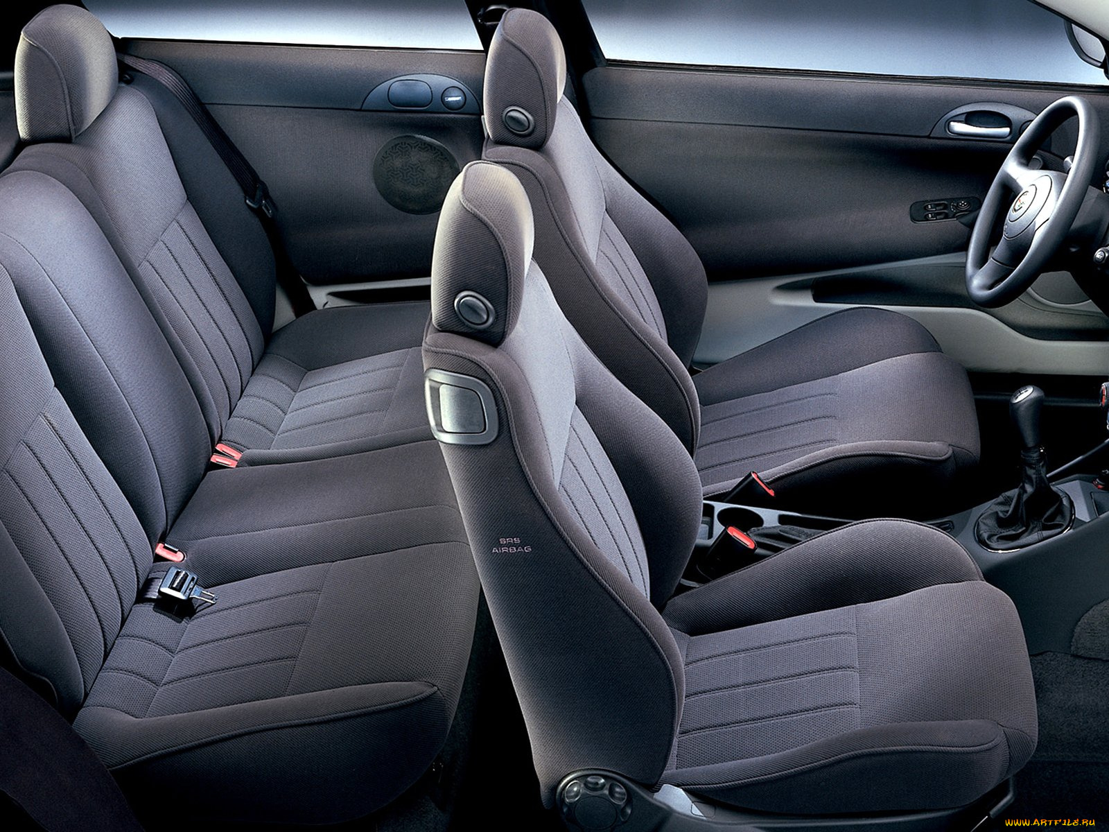 автомобили, интерьеры