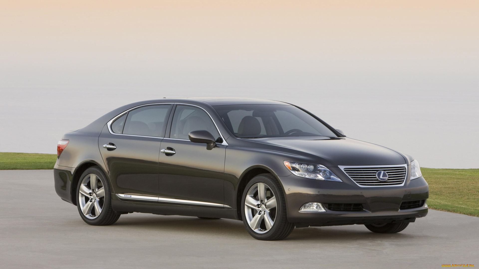 автомобили, lexus, черный, ls600h, pebble, edition, лексус, трава, бизнес, класс