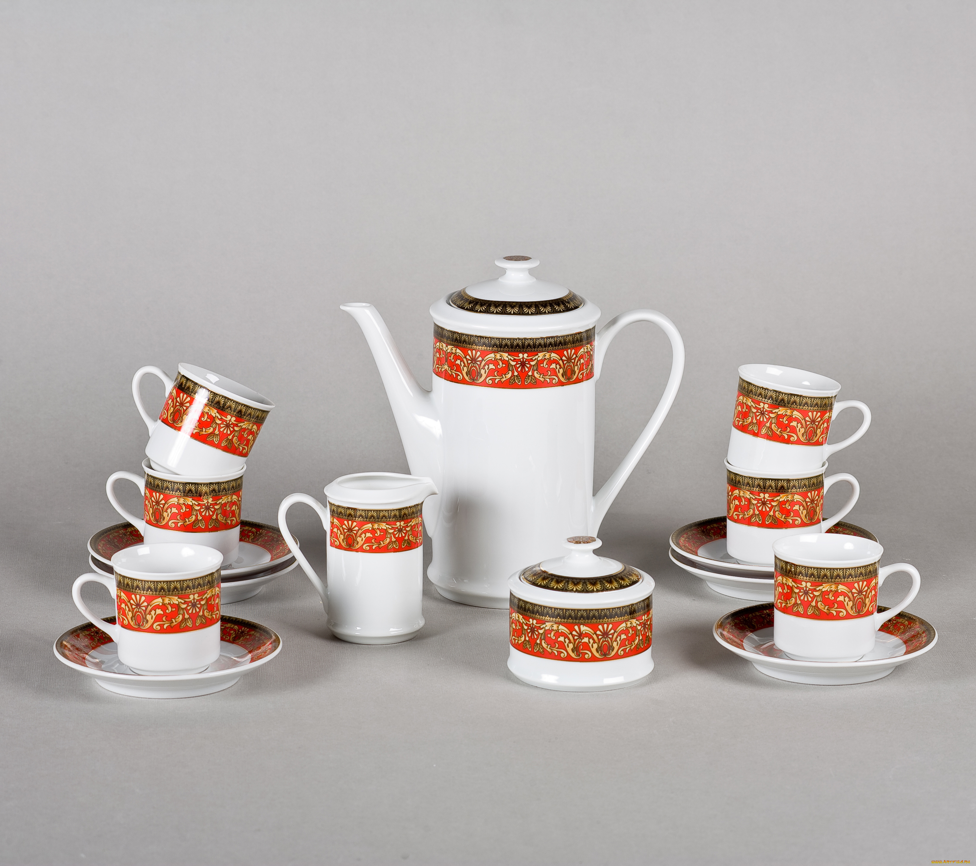 разное, посуда, столовые, приборы, кухонная, утварь, чайник, тарелочки, чашки, сервиз, фарфор