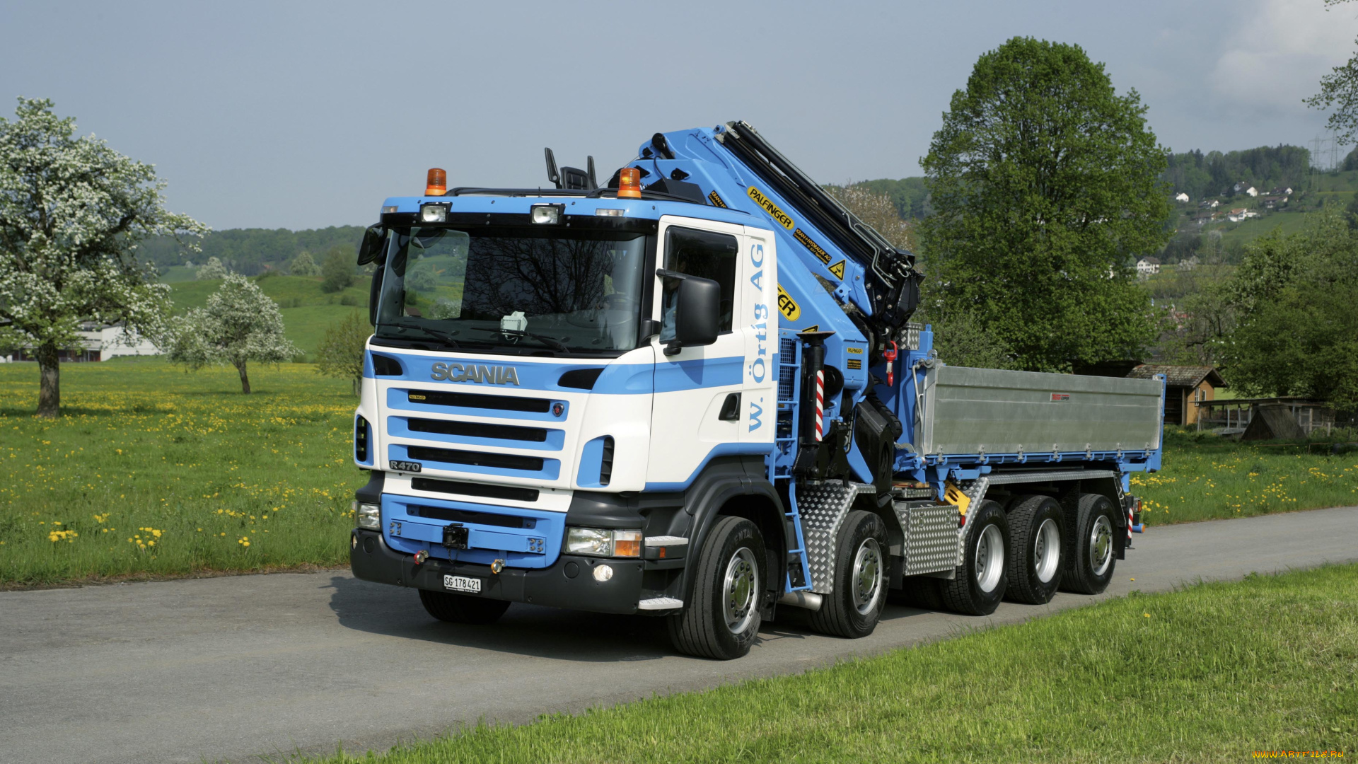 автомобили, scania, трава, дорога, грузовик, небо, деревья