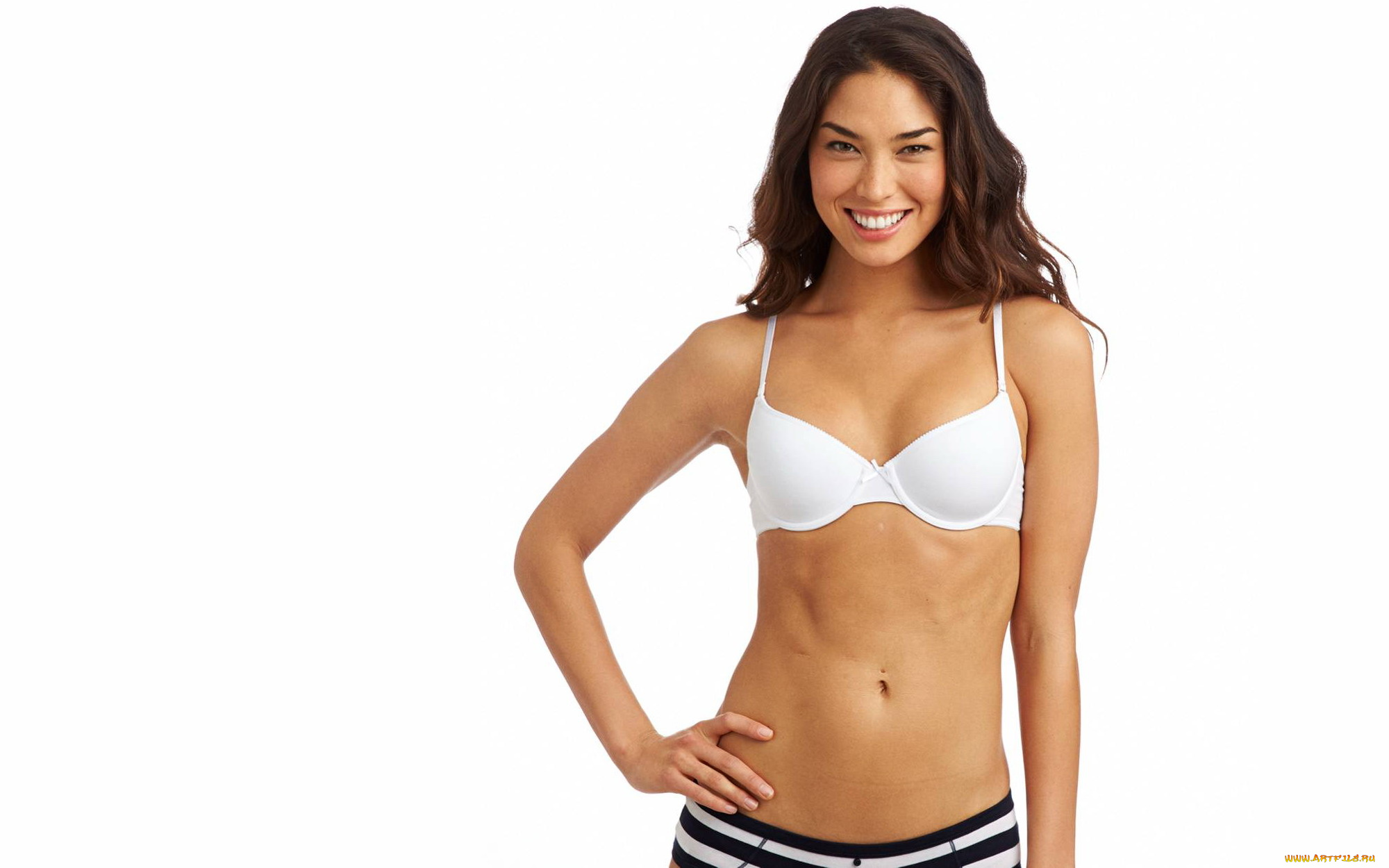 девушки, -unsort, , брюнетки, темноволосые, улыбка, белье, модель, шатенка