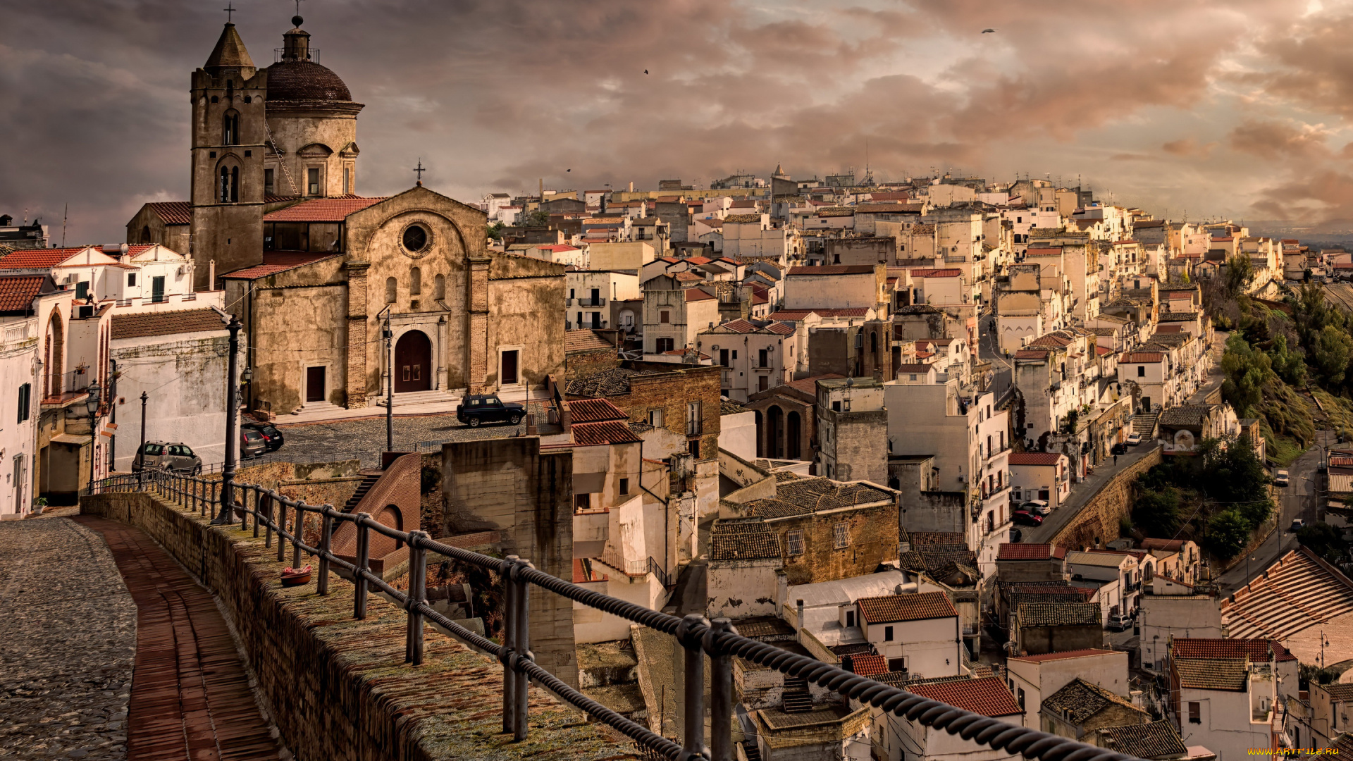 города, -, панорамы, коммуна, италия, регион, базиликата, пистиччи, церковь, вечер, закат, городской, вид, матера