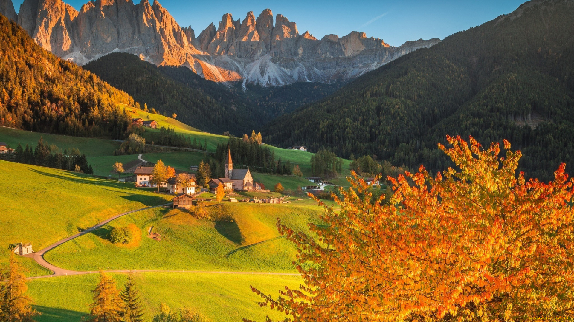 города, валь-де-фюнес, , санта-маддалена, , италия, горы, долина, дома, осень