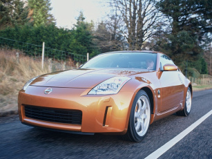 Картинка автомобили nissan datsun