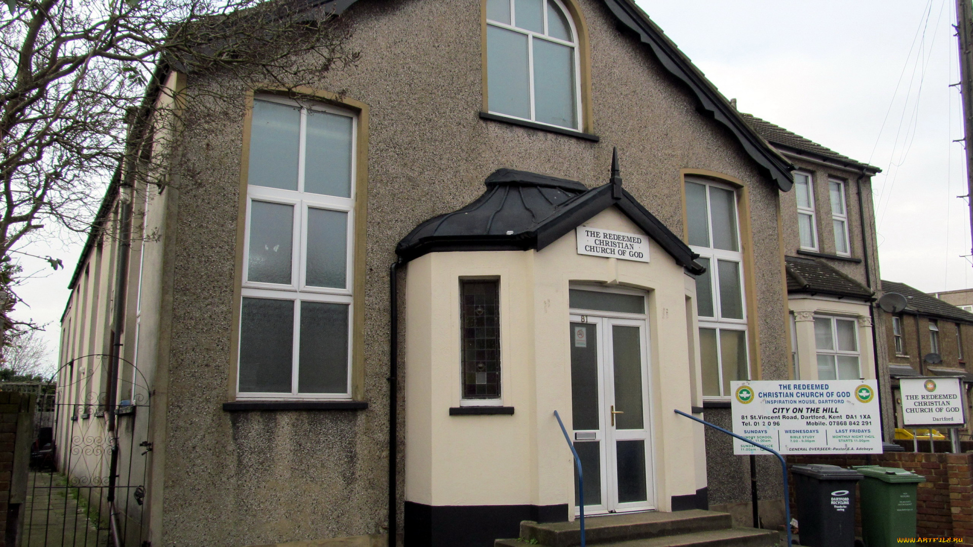 the, redeemed, christian, church, st, vincent`s, road, dartford, kent, uk, города, -, католические, соборы, , костелы, , аббатства, st, vincent's, road, the, redeemed, christian, church