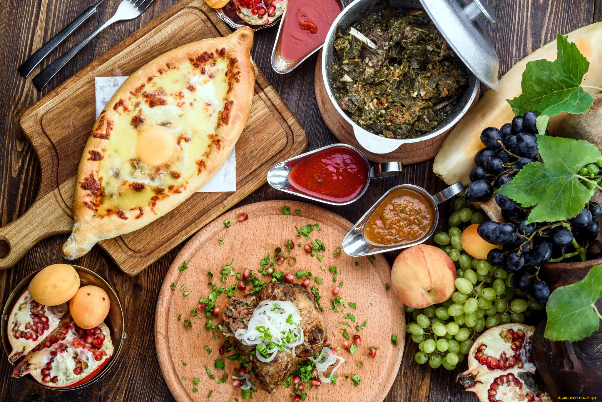 еда, разное, лепешка, мясо, гранат, виноград