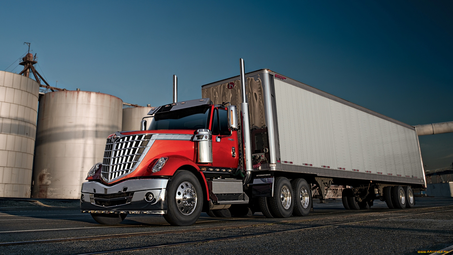 автомобили, international