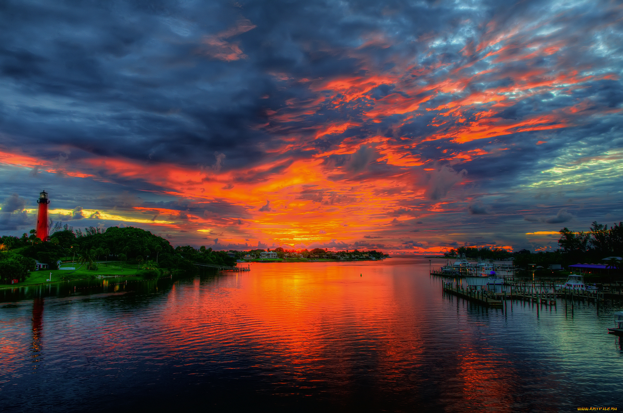 природа, маяки, море, залив, пристань, тучи, маяк