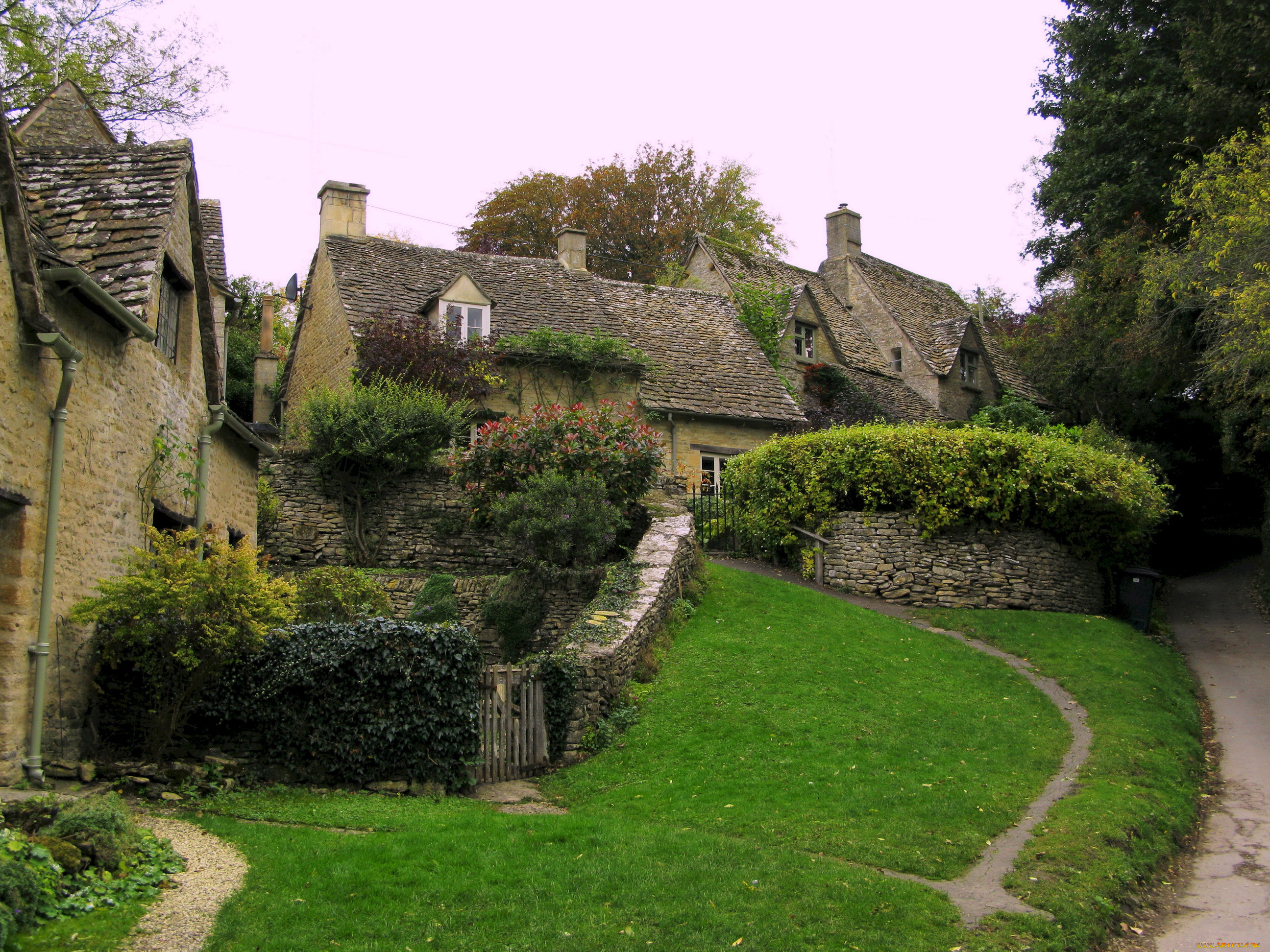 bibury, , gloucestershire, англия, города, -, здания, , дома, трава, улица, дома, англия, gloucestershire