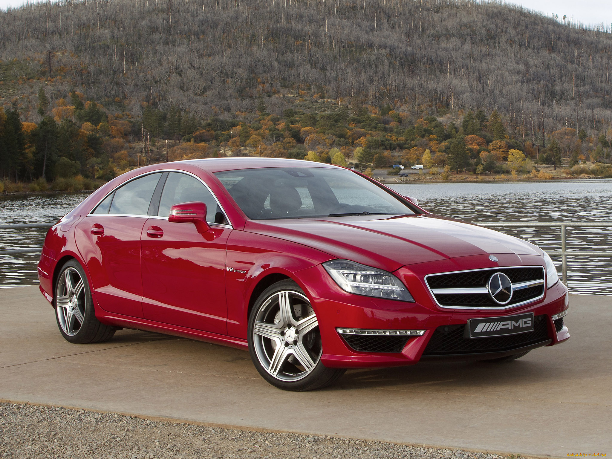 автомобили, mercedes-benz, осень, мерседес, лес, озеро, красный