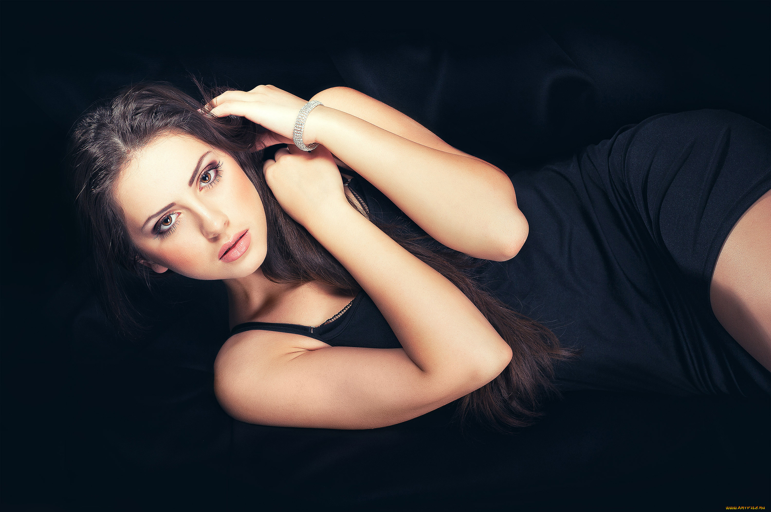 дарина, приходько, девушки, дарина, приходько, , darina, prikhodko, , darina, maks, дарина, приходько, девушка, модель, брюнетка, красотка, поза, взгляд, макияж, причёска, флирт, чёрный, сексуальная