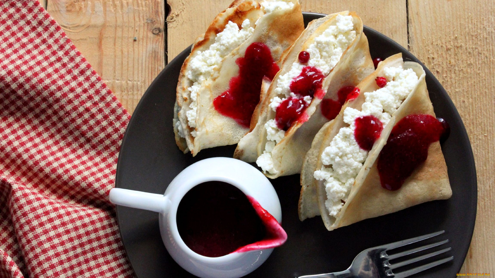 еда, блины, оладьи, творог, сироп, вилка, блинчики