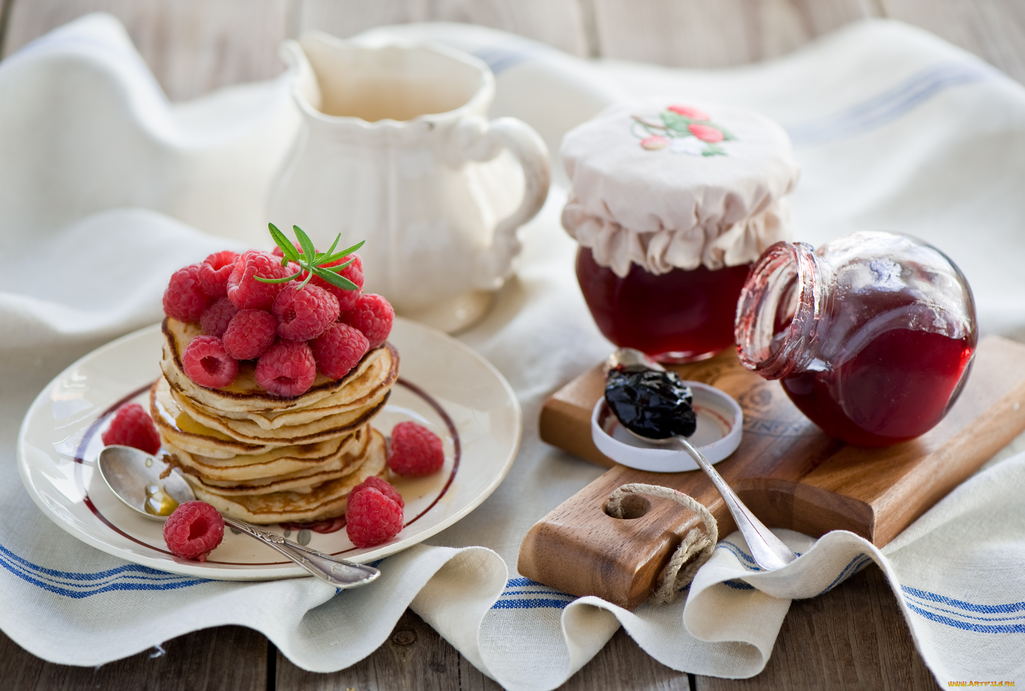 еда, блины, , оладьи, малина, ягоды, блинчики, оладьи, джем
