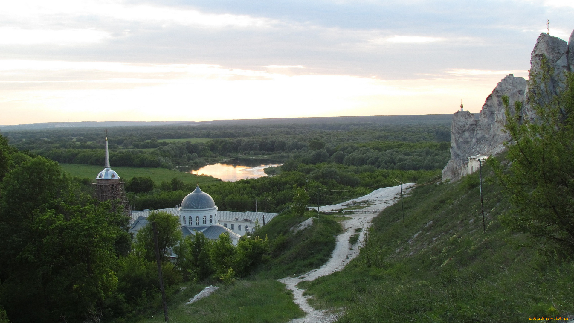 дивногорье, города, -, православные, церкви, , монастыри, крест, монастырь, растения, тропа, деревья