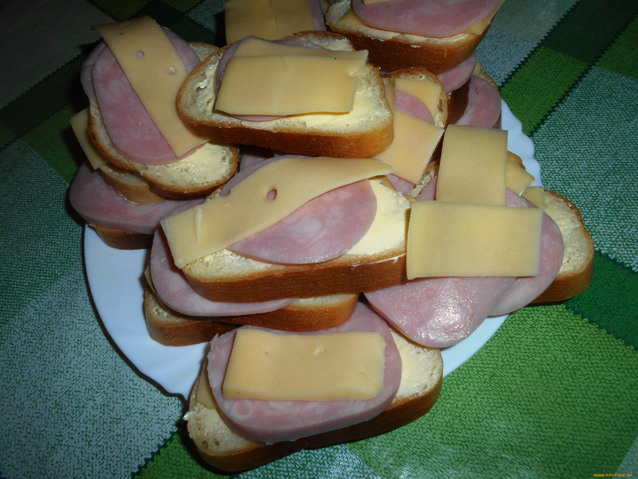 еда, бутерброды, , гамбургеры, , канапе, колбаса, хлеб, сыр