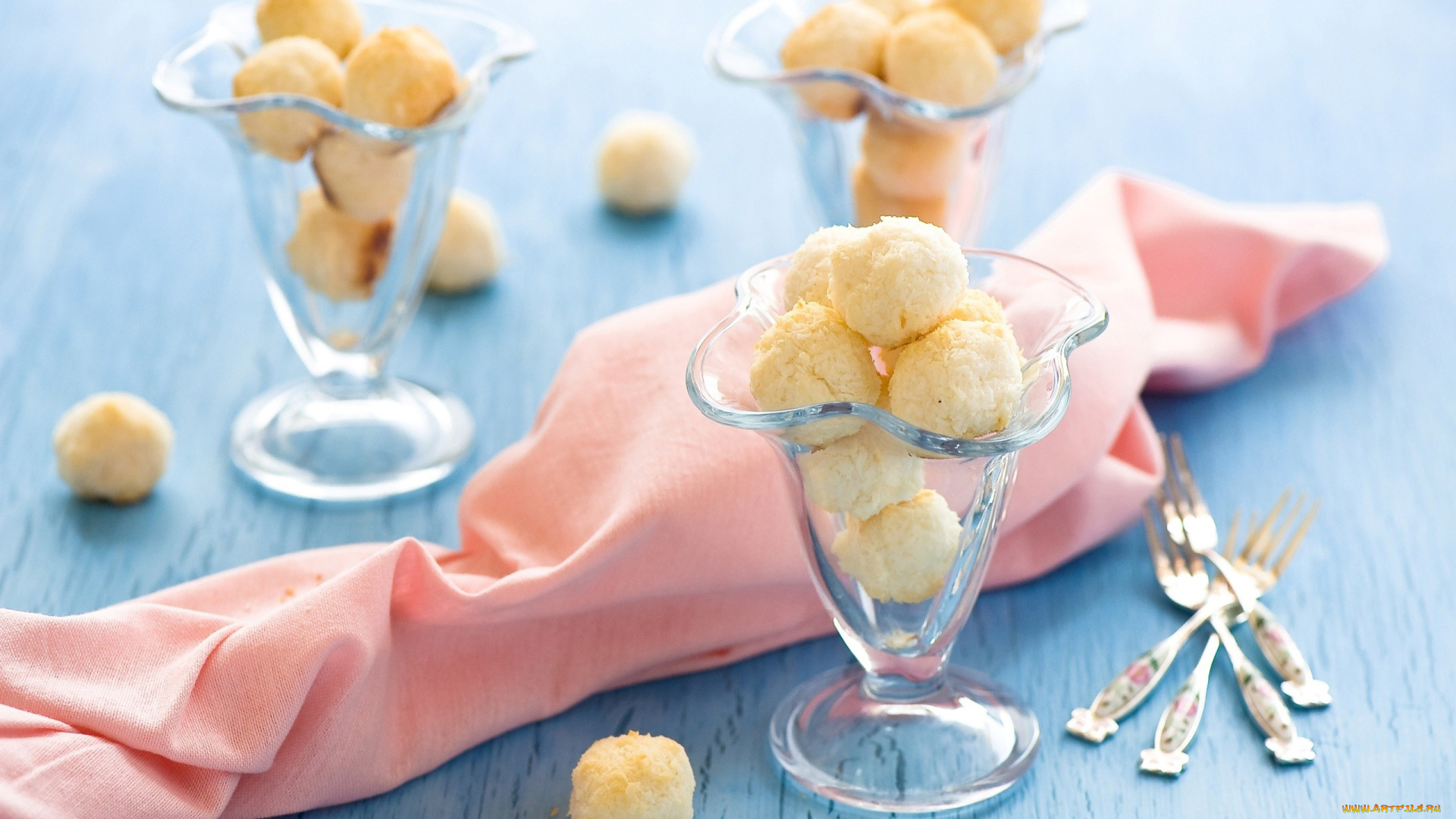 еда, пирожные, кексы, печенье, бокалы, салфетка