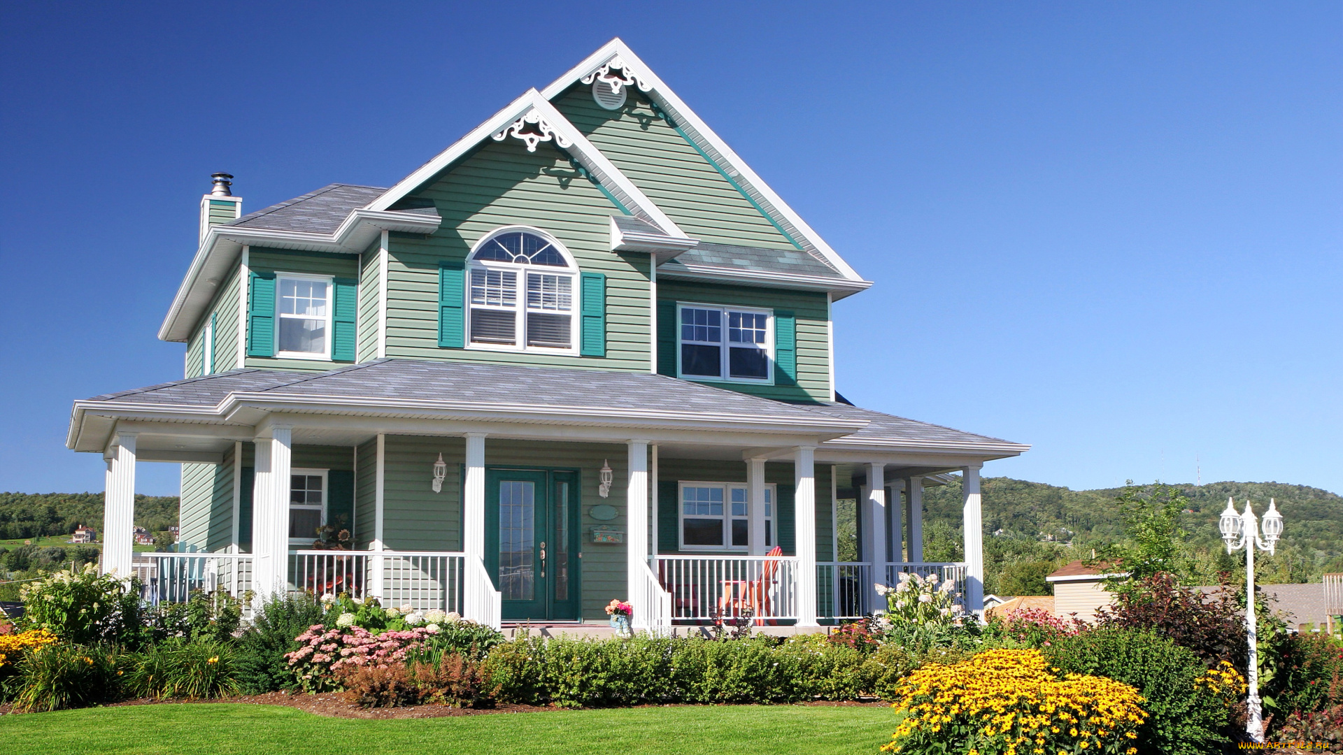 города, -, здания, , дома, солнце, небо, фонарь, цветы, кусты, трава, газон, дизайн, особняк, дом, пейзаж