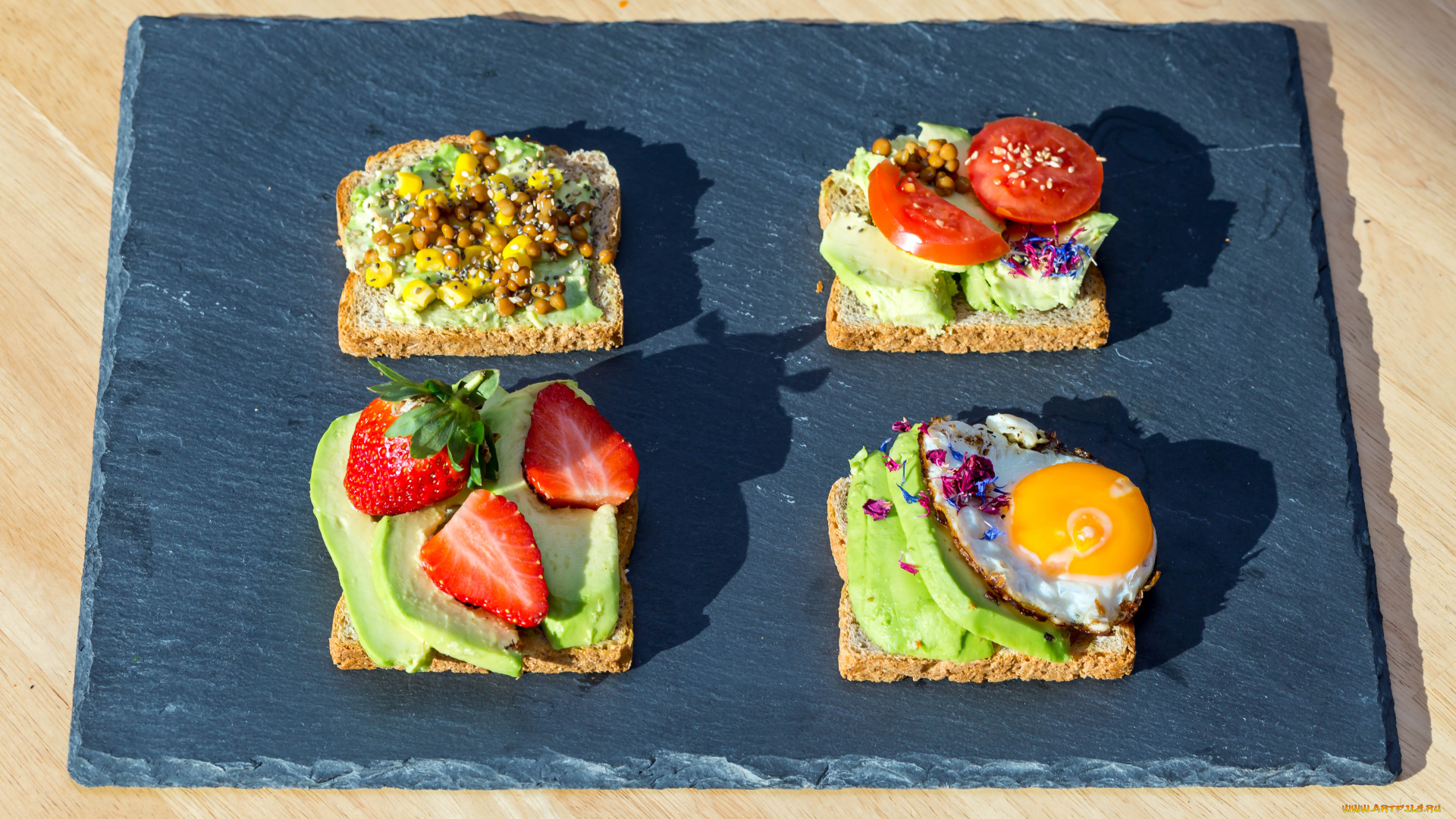 еда, бутерброды, , гамбургеры, , канапе, авокадо, клубника, хлеб