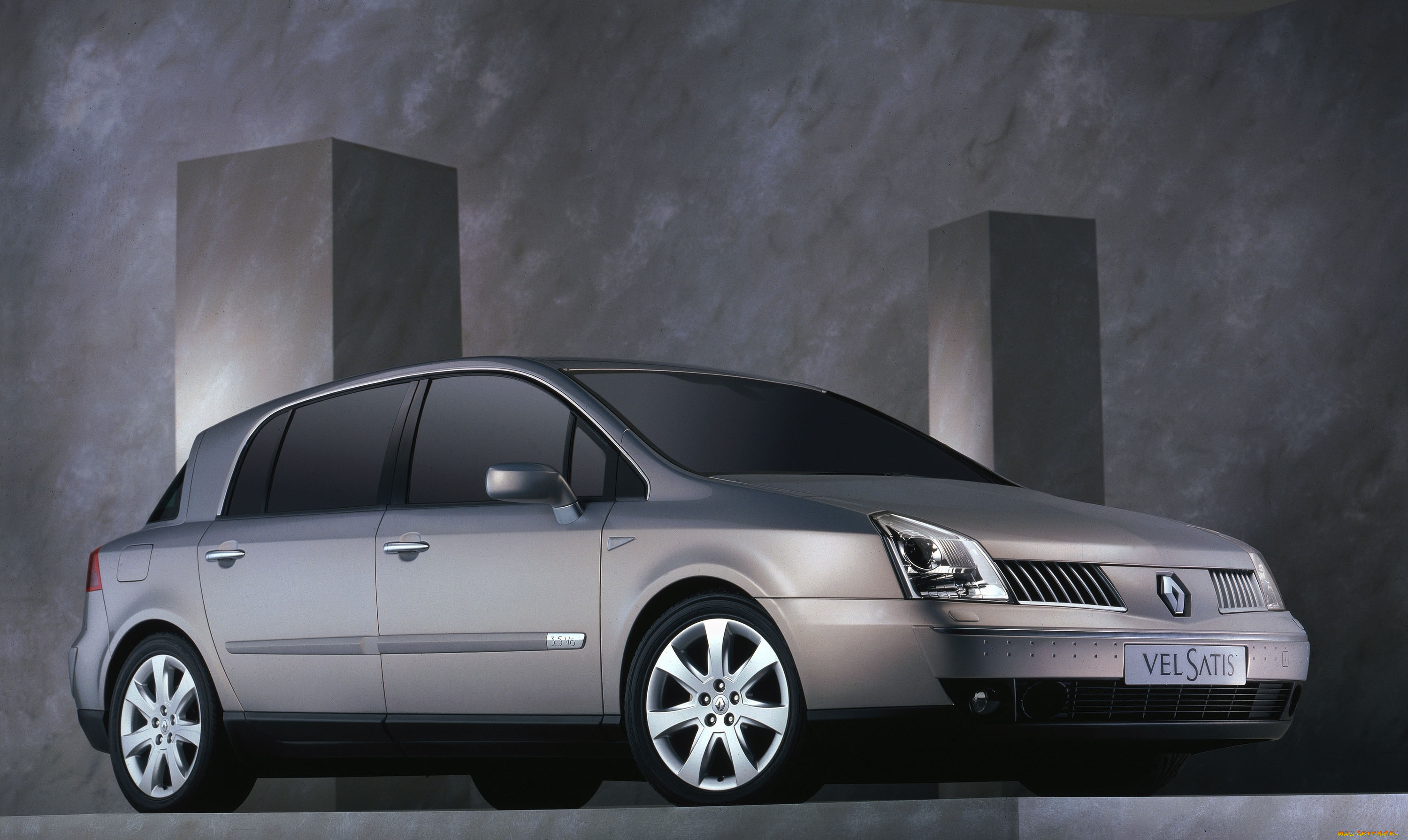 автомобили, renault