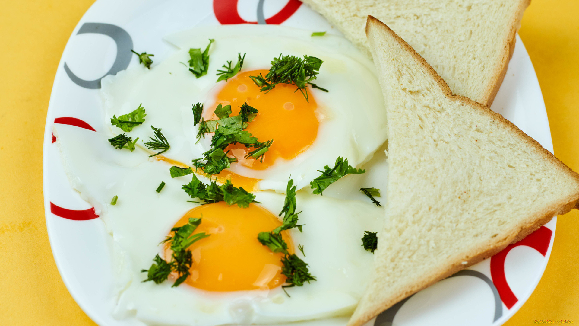 еда, яичные, блюда, яичница, глазунья, хлеб, зелень