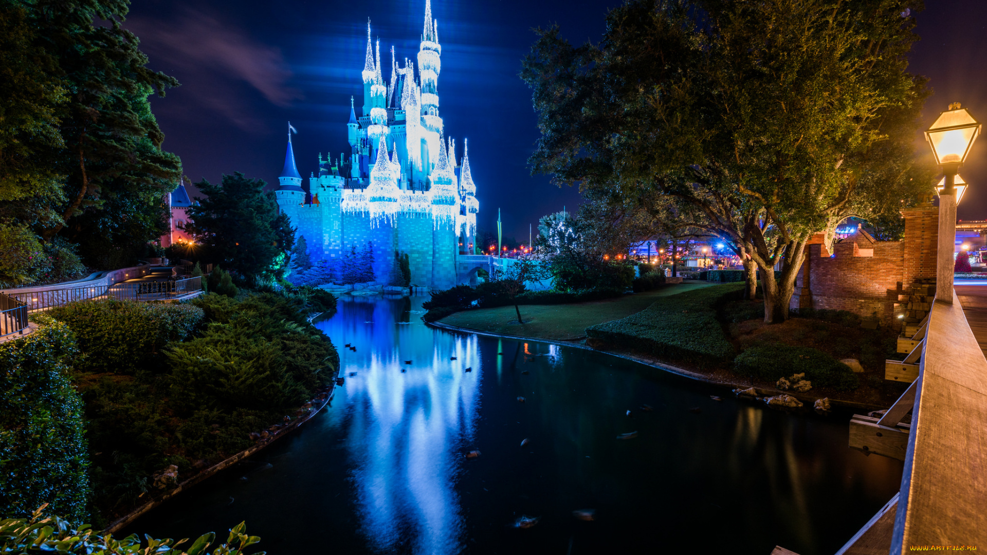 города, диснейленд, отражение, река, город, ночь