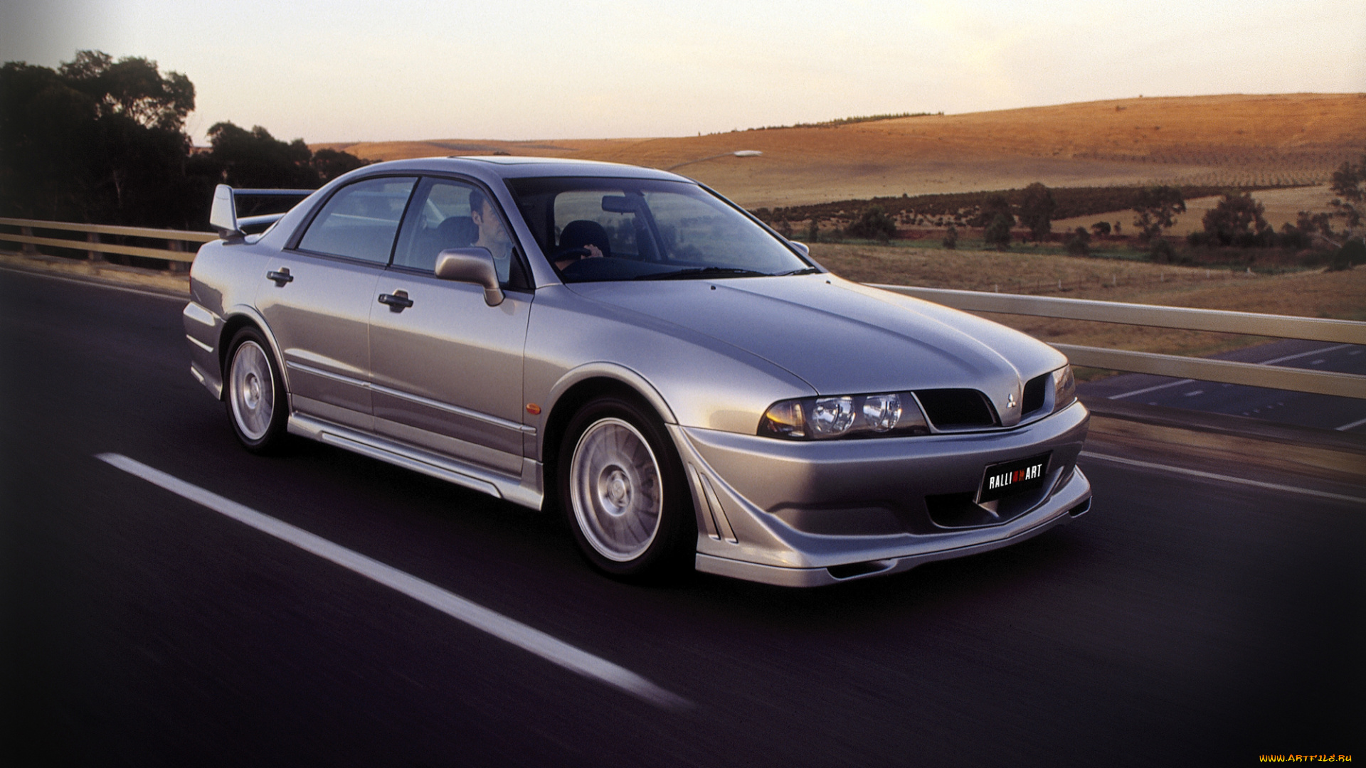 автомобили, mitsubishi