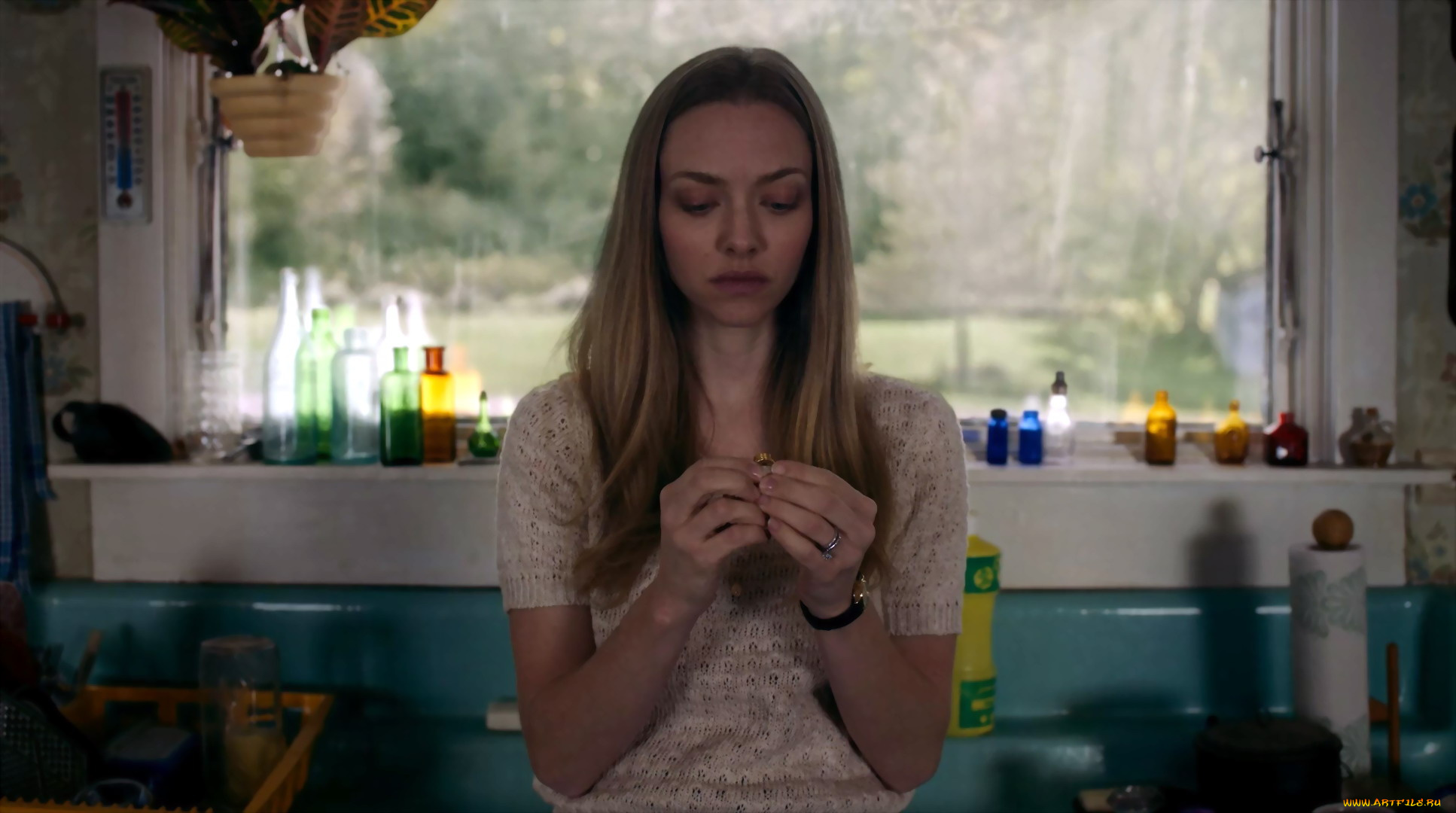 кино, фильмы, things, heard, &, seen, девушка, кольцо, бутылочки, окно