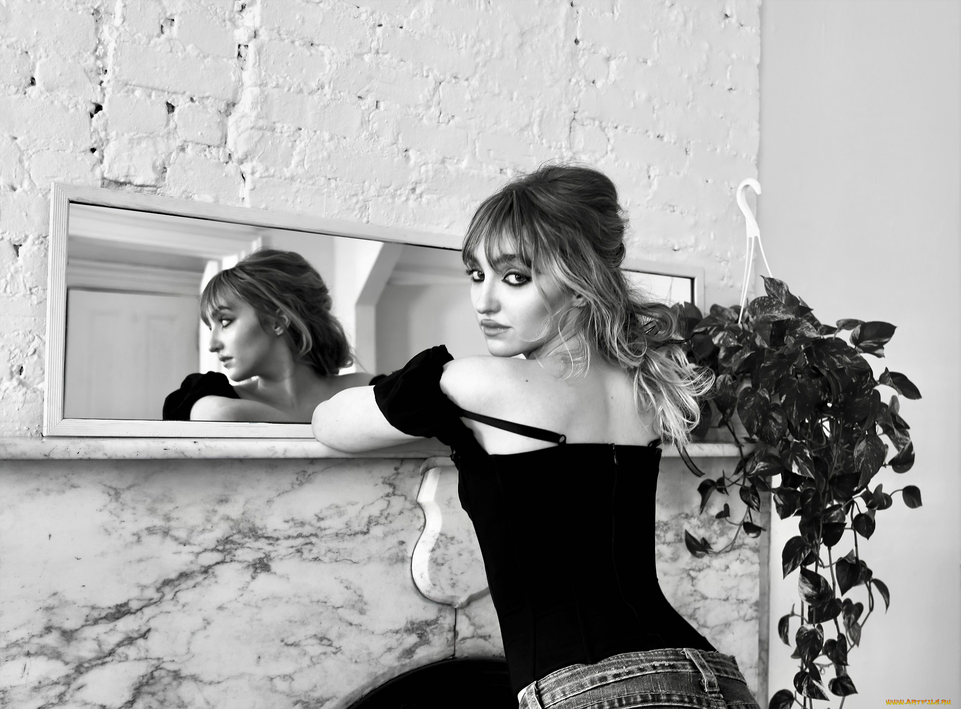 galen, hopper, девушки, -, черно-белые, черно-белая, топ, джинсы, зеркало