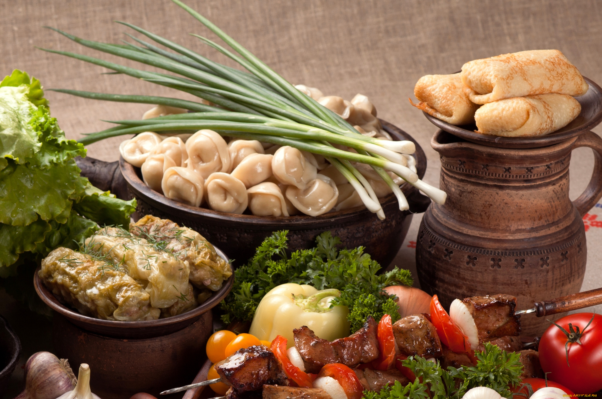 еда, разное, блины, лук, пельмени