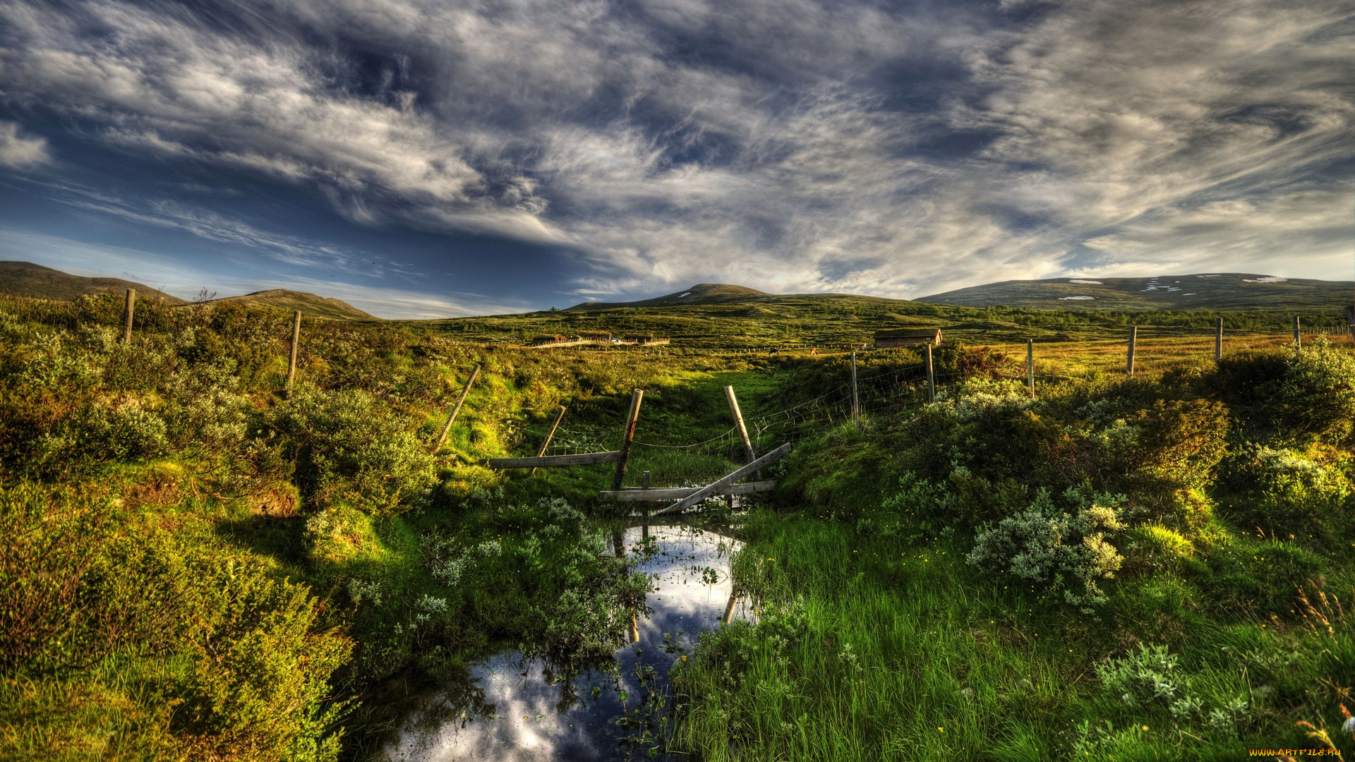 природа, реки, озера, забор, холмы, вода, трава, облака