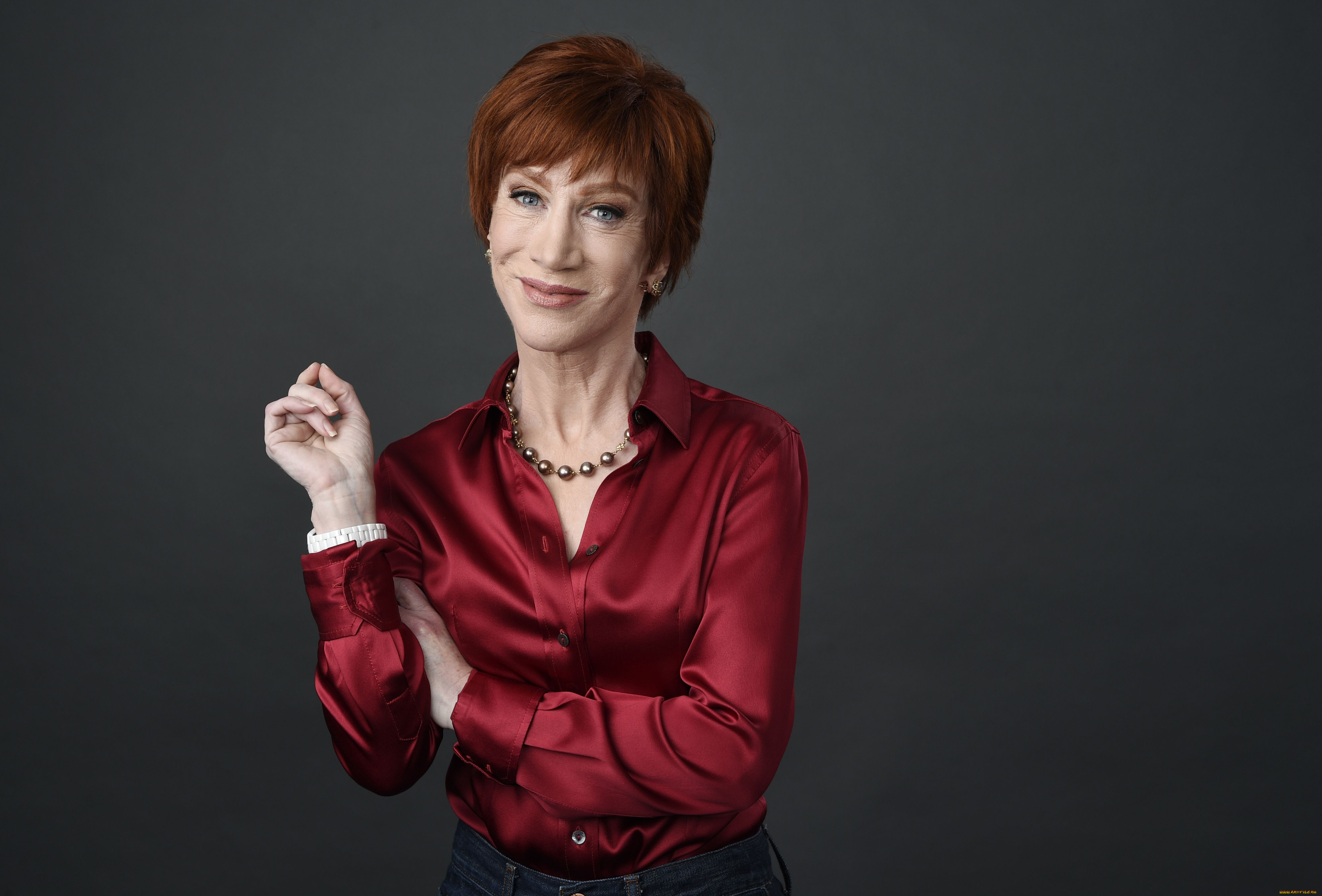 kathy, griffin, девушки, -unsort, , рыжеволосые, и, другие, блузка, бусы, рыжая, улыбка, морщины, актриса, kathy, griffin