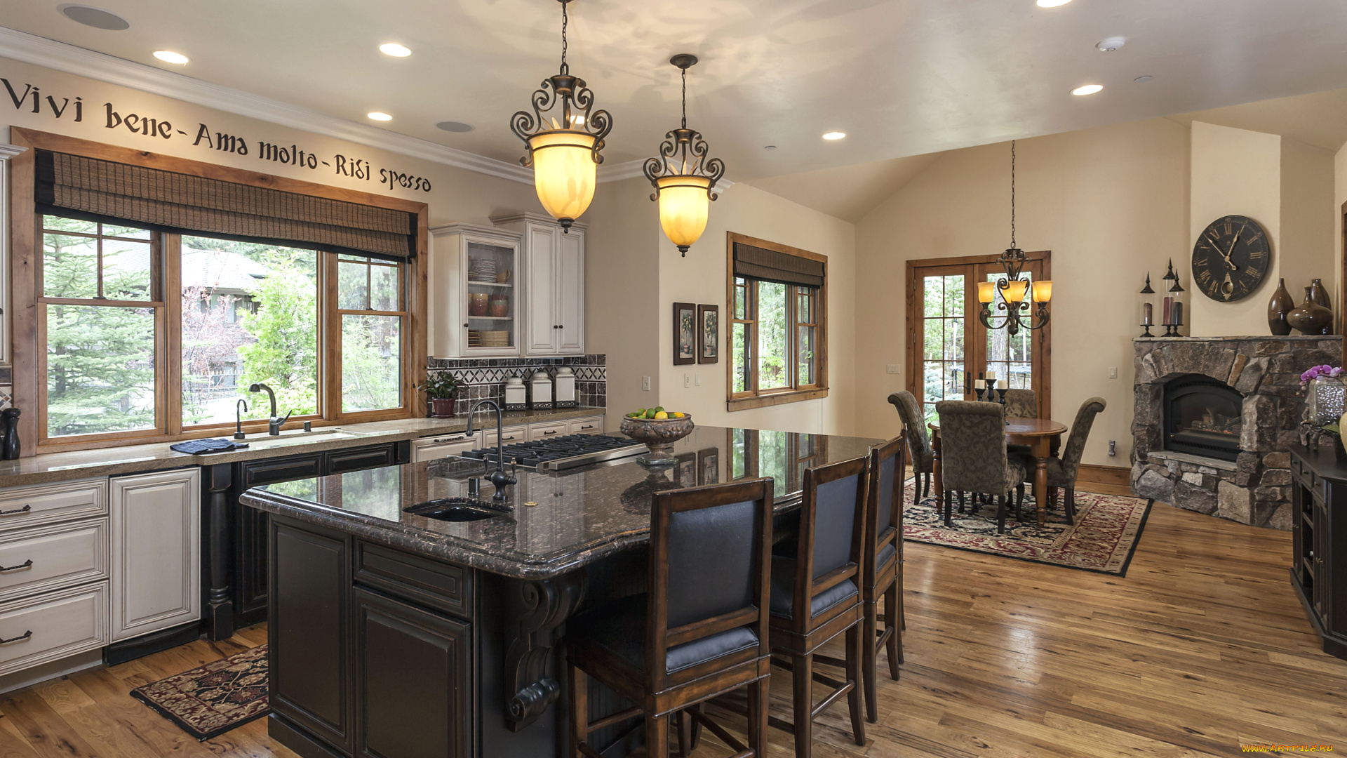 интерьер, кухня, стол, стулья, светильники, кран, камин