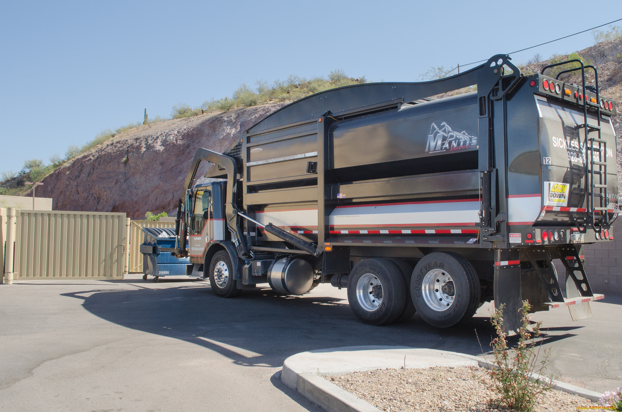 автомобили, мусоровозы, мусорщик