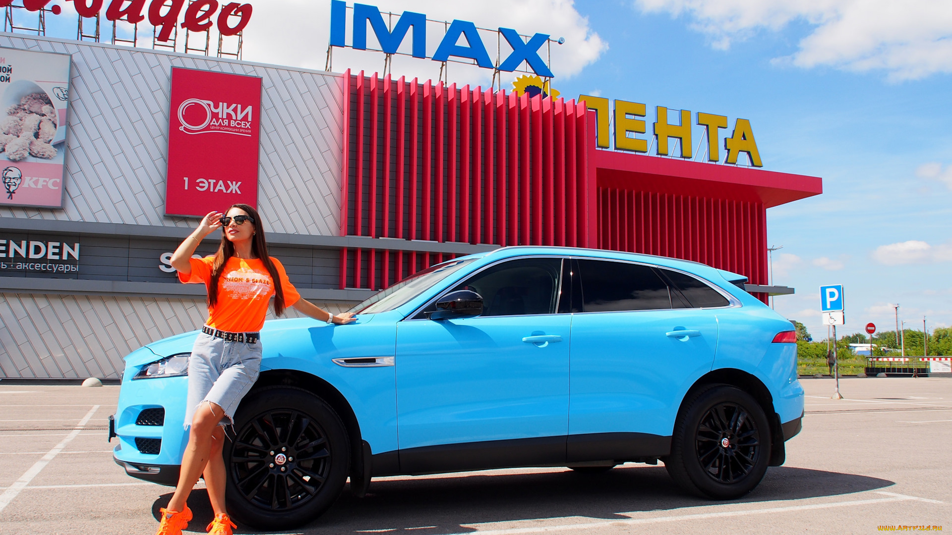 девушка, и, авто, автомобили, -авто, с, девушками, девушка, женщина, брюнетка, темноволосая, сексуальная, модель, звезда, позирует, разная, обувь, верхняя, стильная, одежда, нижнее, эротическое, бельё, трусы, лифчик, колготки, чулки, аксессуары, макияж, и, множество, элементов, на, фотографии