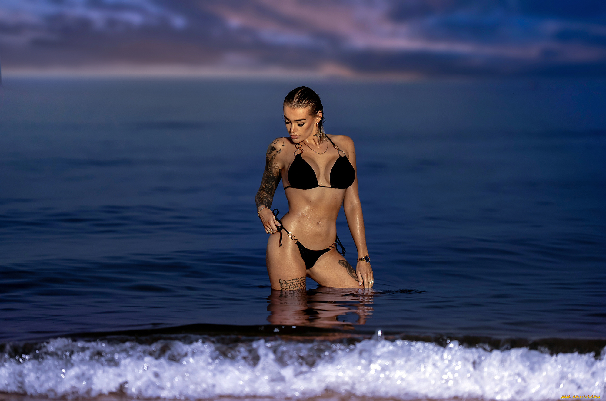 девушка, -, girl, девушки, -, брюнетки, , шатенки, девушка, женщина, шатенка, темноволосая, сексуальная, модель, звезда, позирует, разная, обувь, верхняя, стильная, одежда, нижнее, эротическое, бельё, трусы, лифчик, колготки, чулки, аксессуары, макияж, и, множество, элементов, на, фотографии