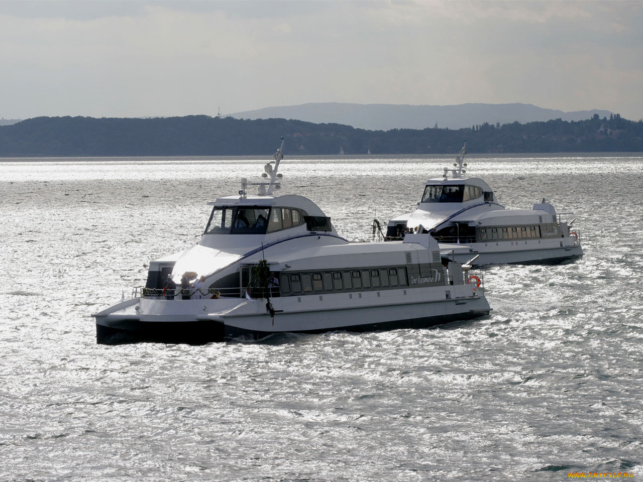 корабли, катера