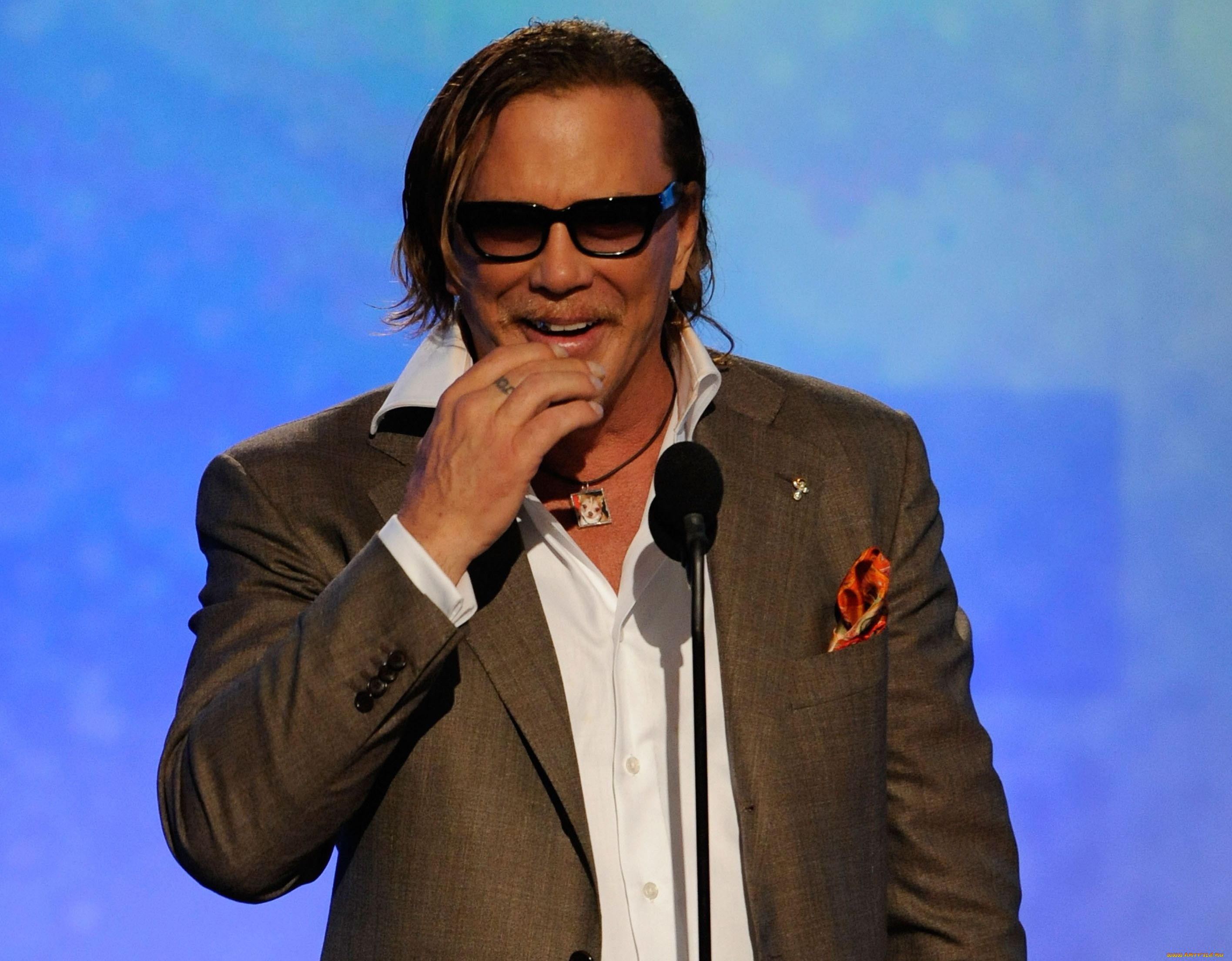 мужчины, mickey, rourke, очки, микрофон