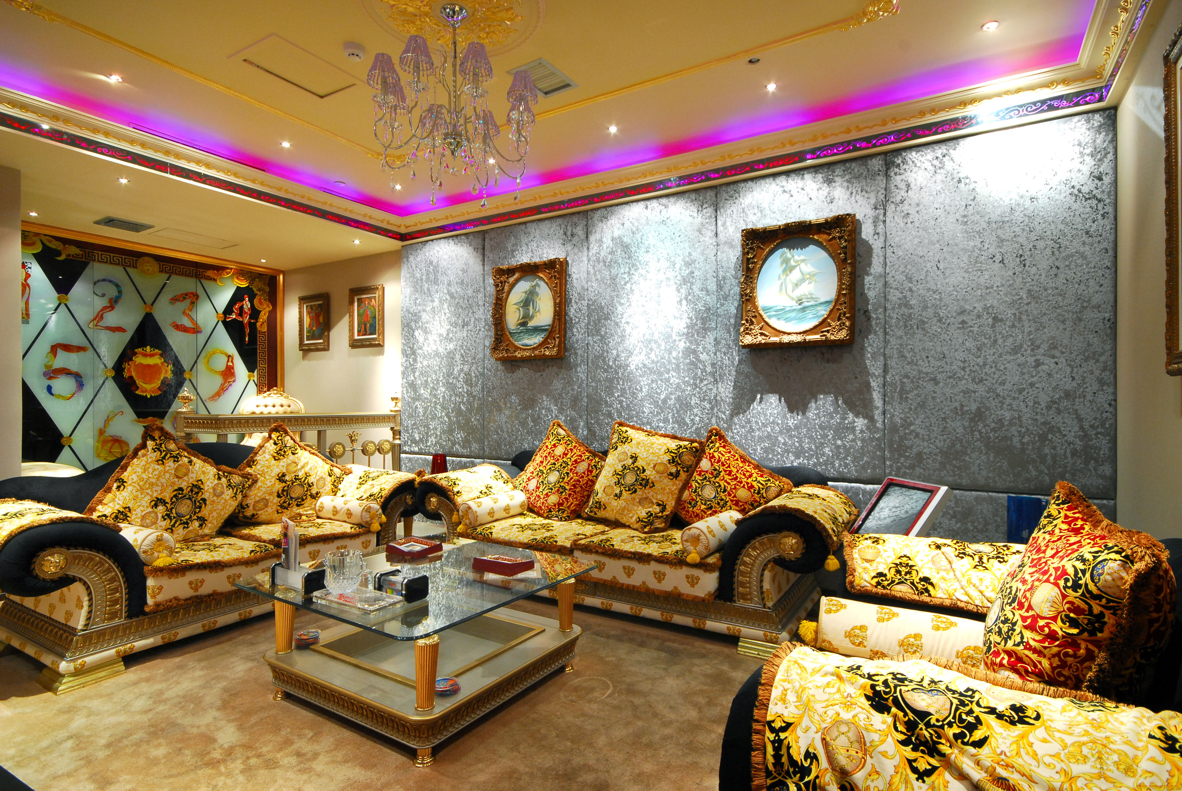 интерьер, дворцы, музеи, диваны, подушки, комната