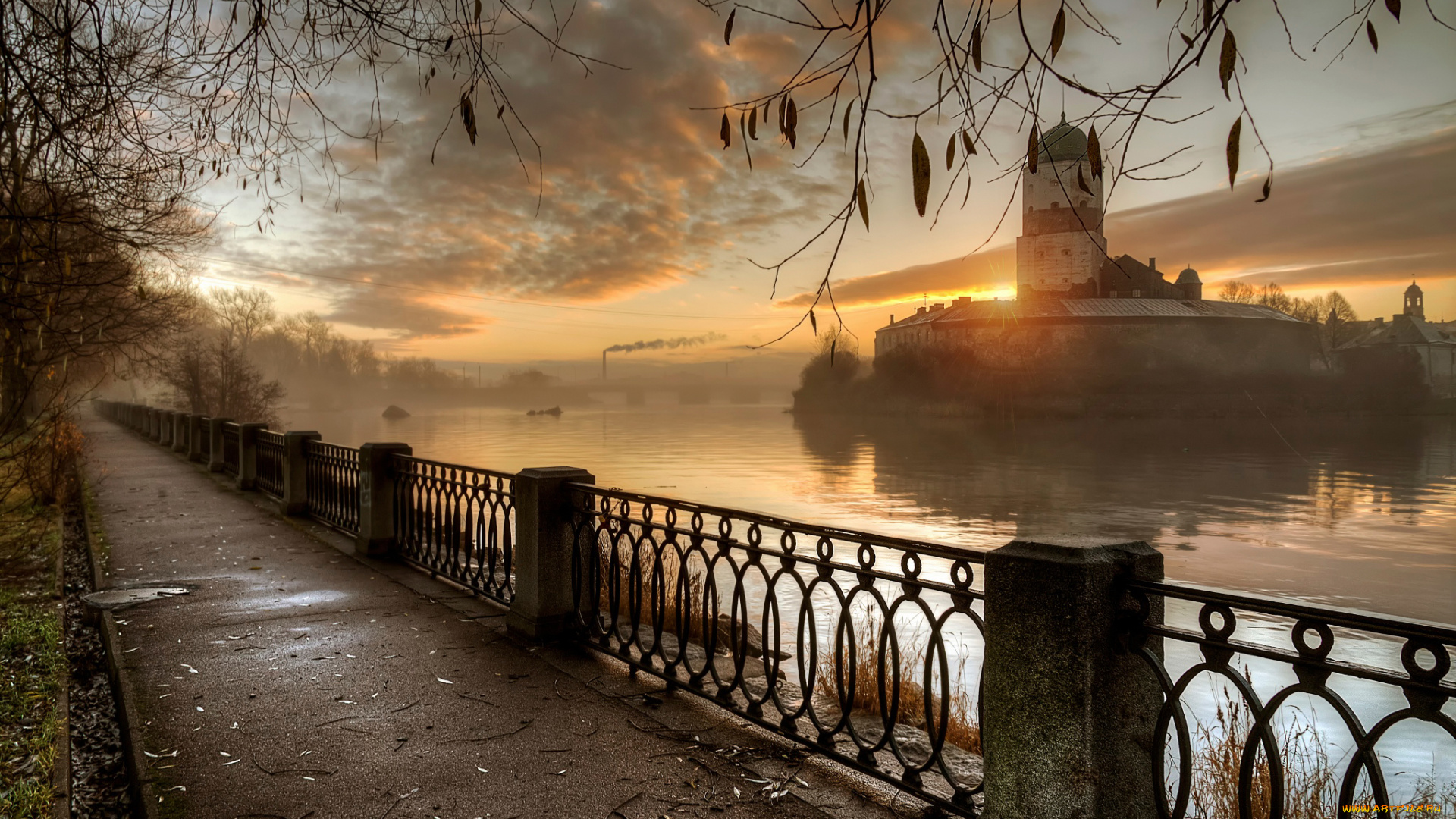 города, -, улицы, , площади, , набережные, выборг, осень, набережная, пейзаж, облака, ветки, листья, небо, закат, река