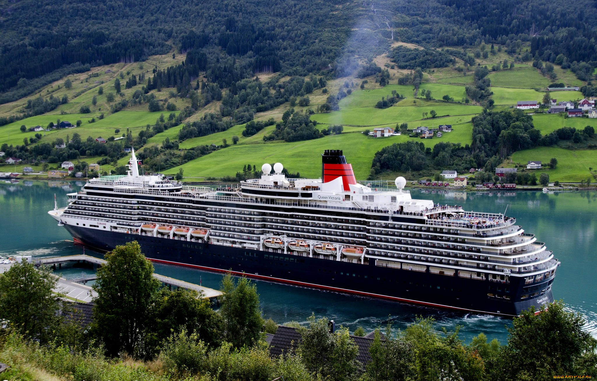 queen, victoria, корабли, лайнеры, лайнер, река, queen, victoria, liner, river